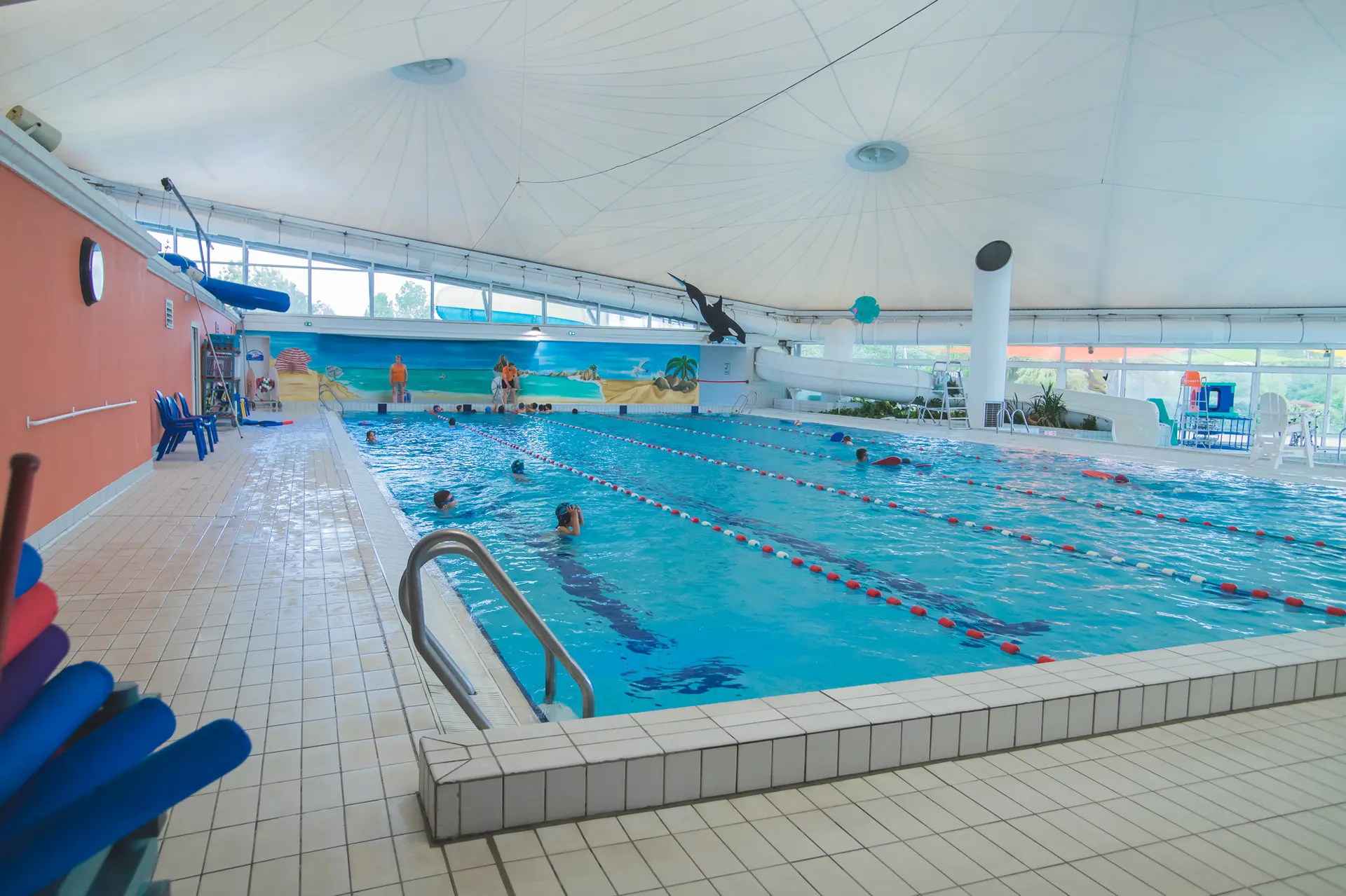 Cours au Centre Aquatique de Châtelaillon-plage