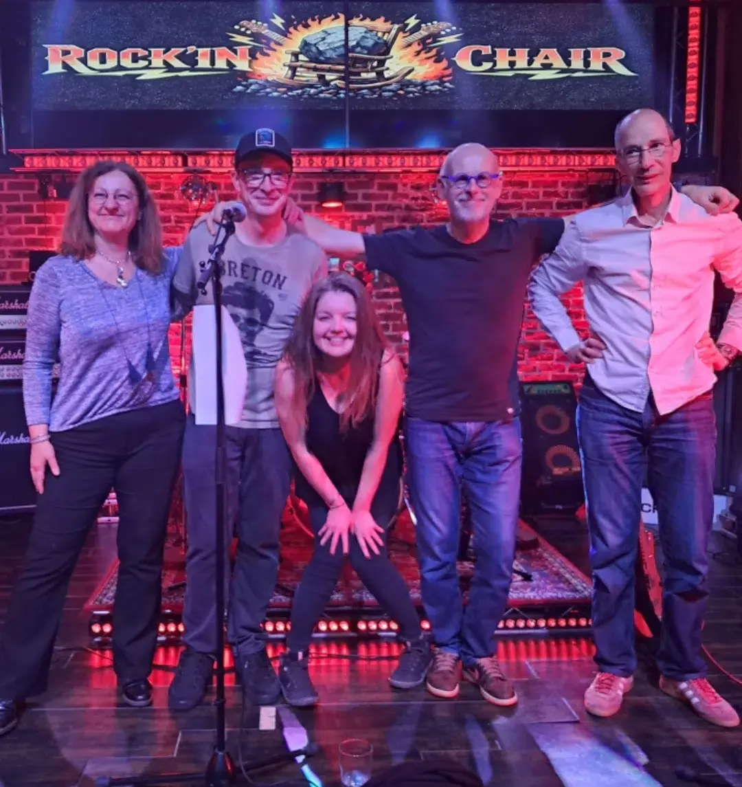 Icare Folies - Rock in Chair