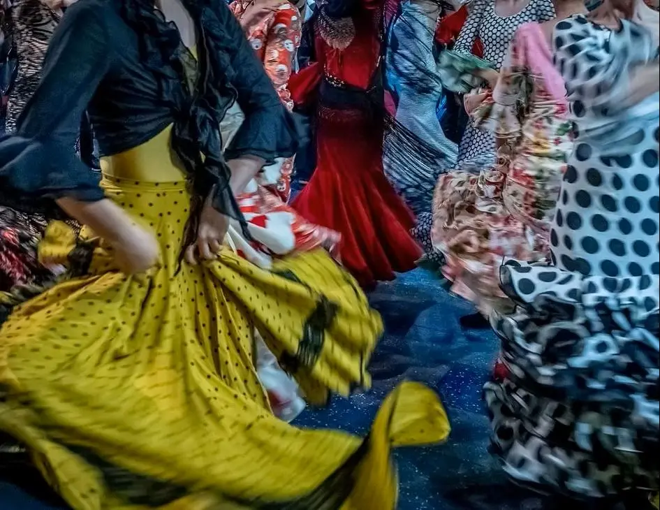 jupes de danseuses qui volent