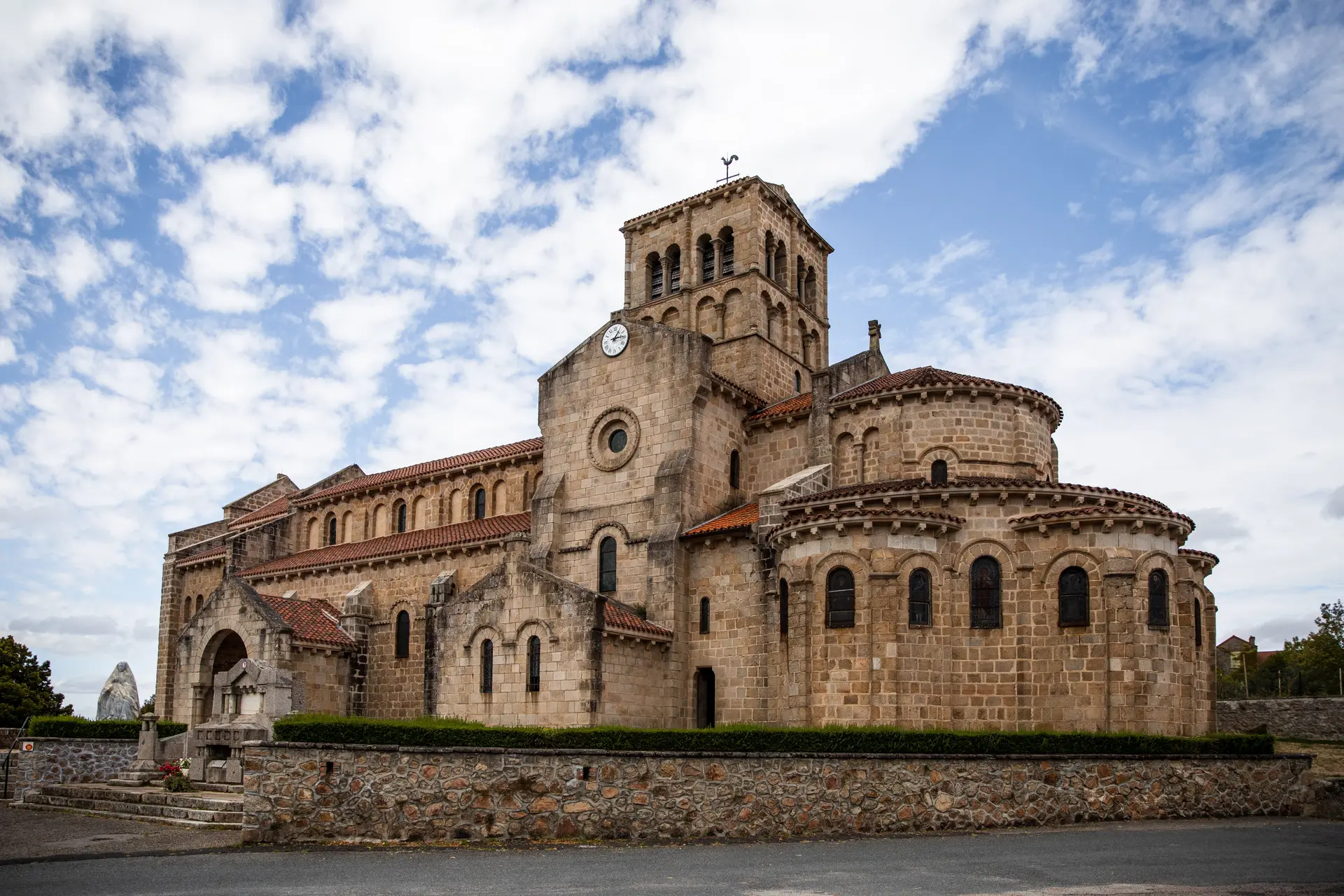 église