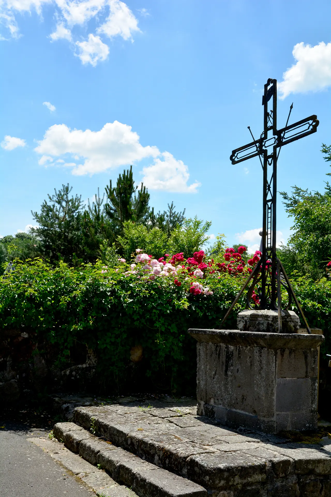 Croix sur le sentier