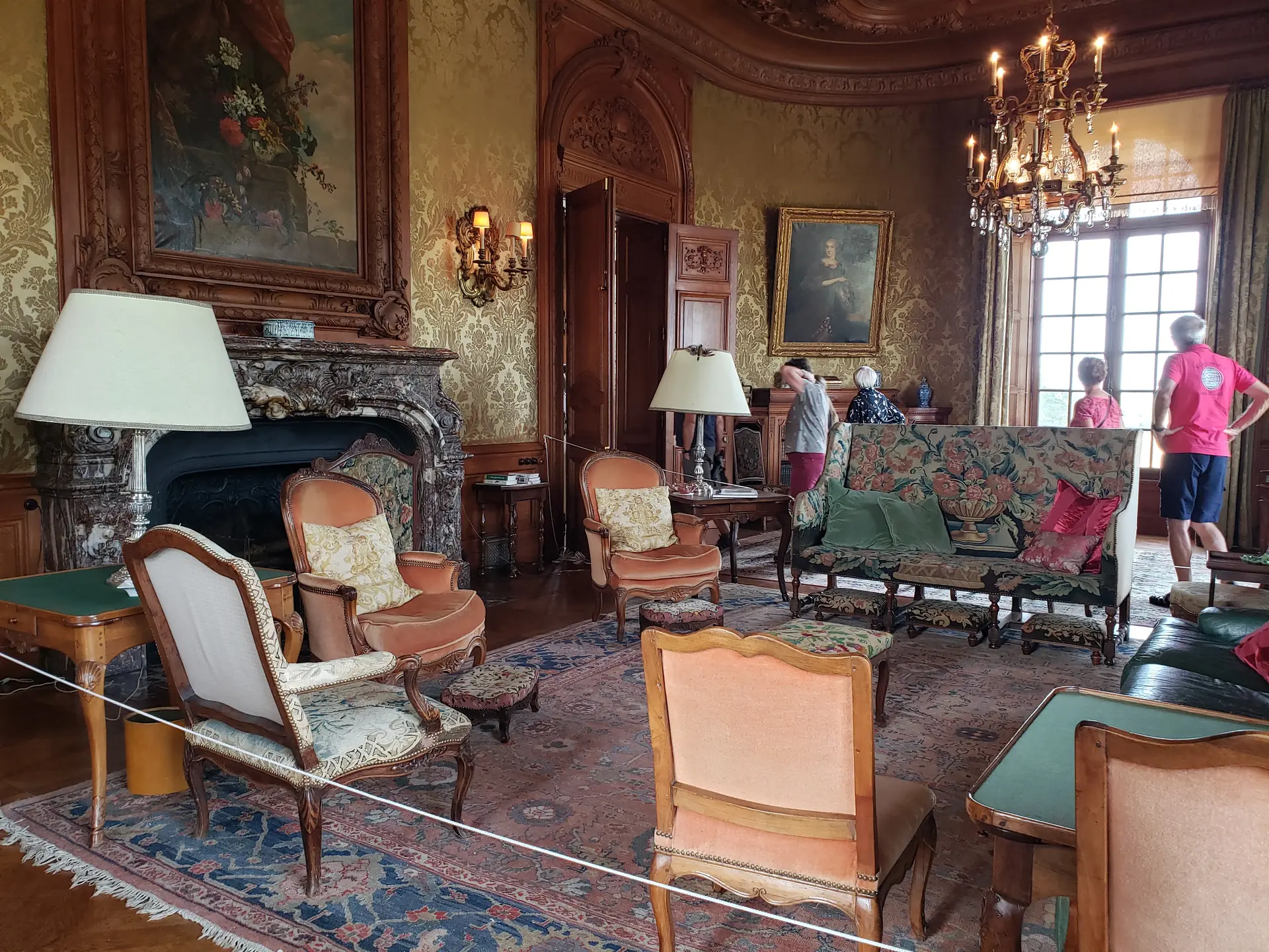 intérieurs du château de  Joyeux