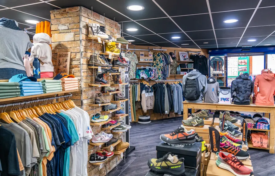 Closing hiver : braderie des commerçants_Les Orres