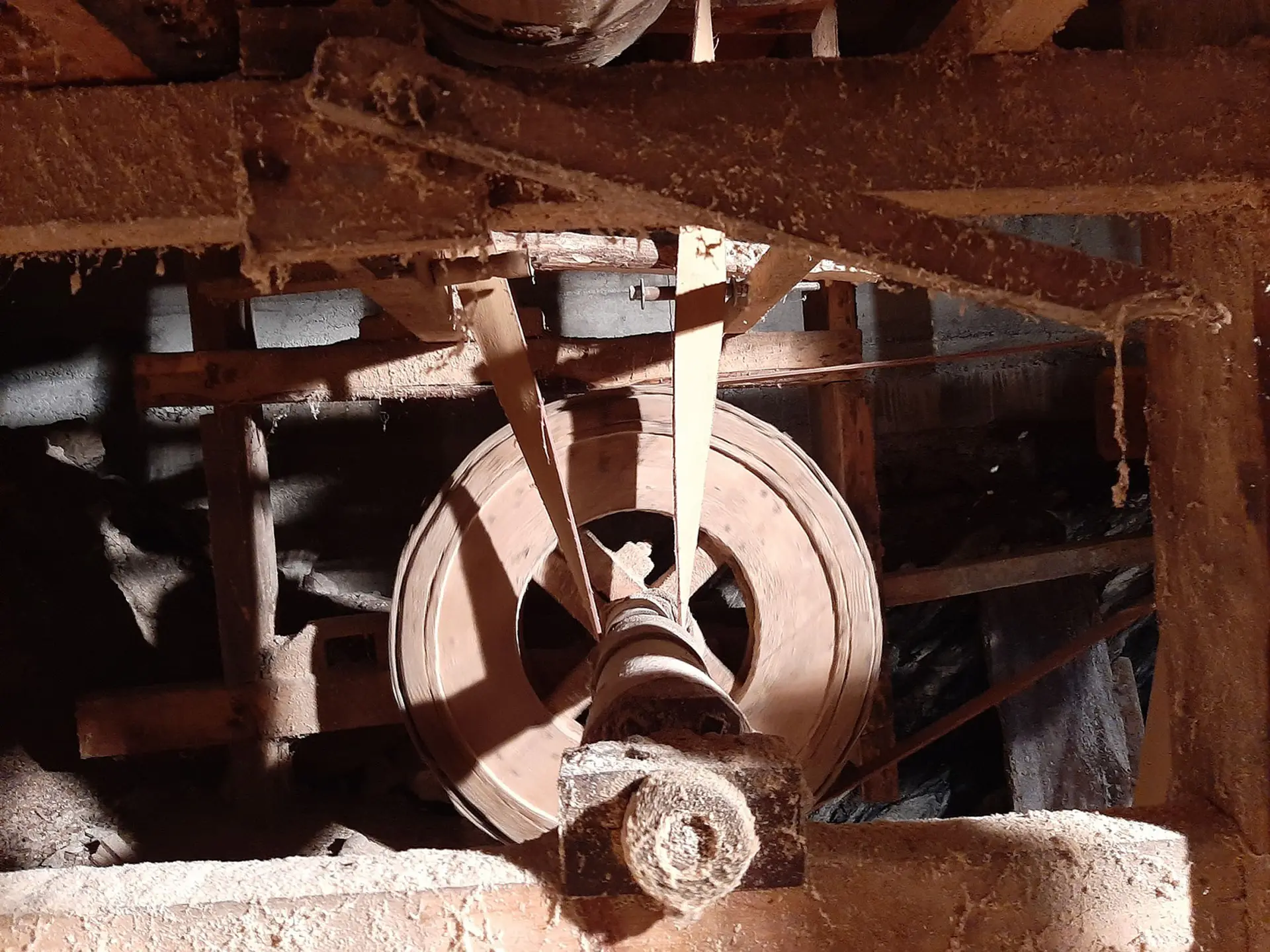 Visite guidée de l'ancienne scierie hydraulique de Méolans-Revel