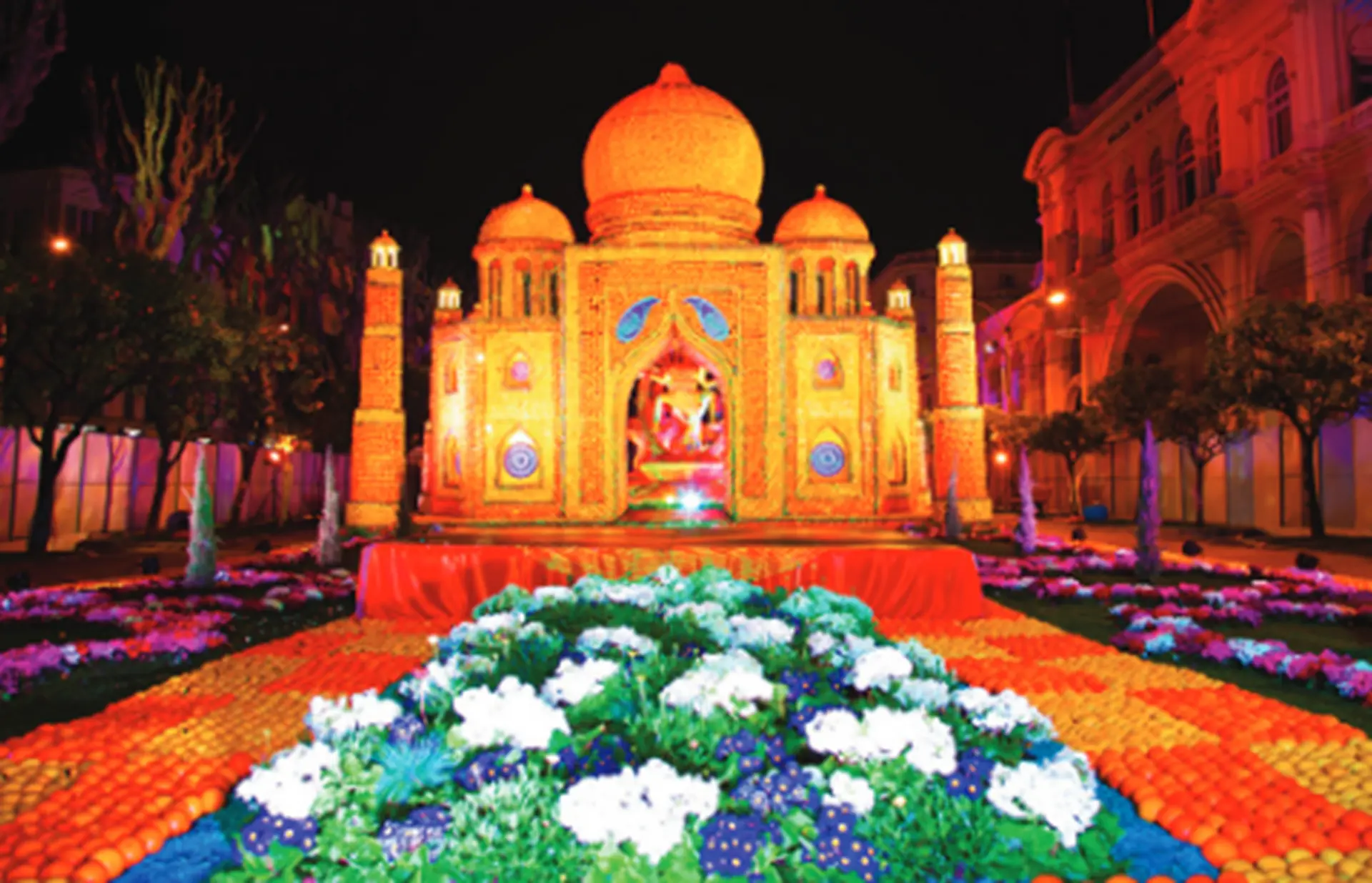 Structures géantes de nuit