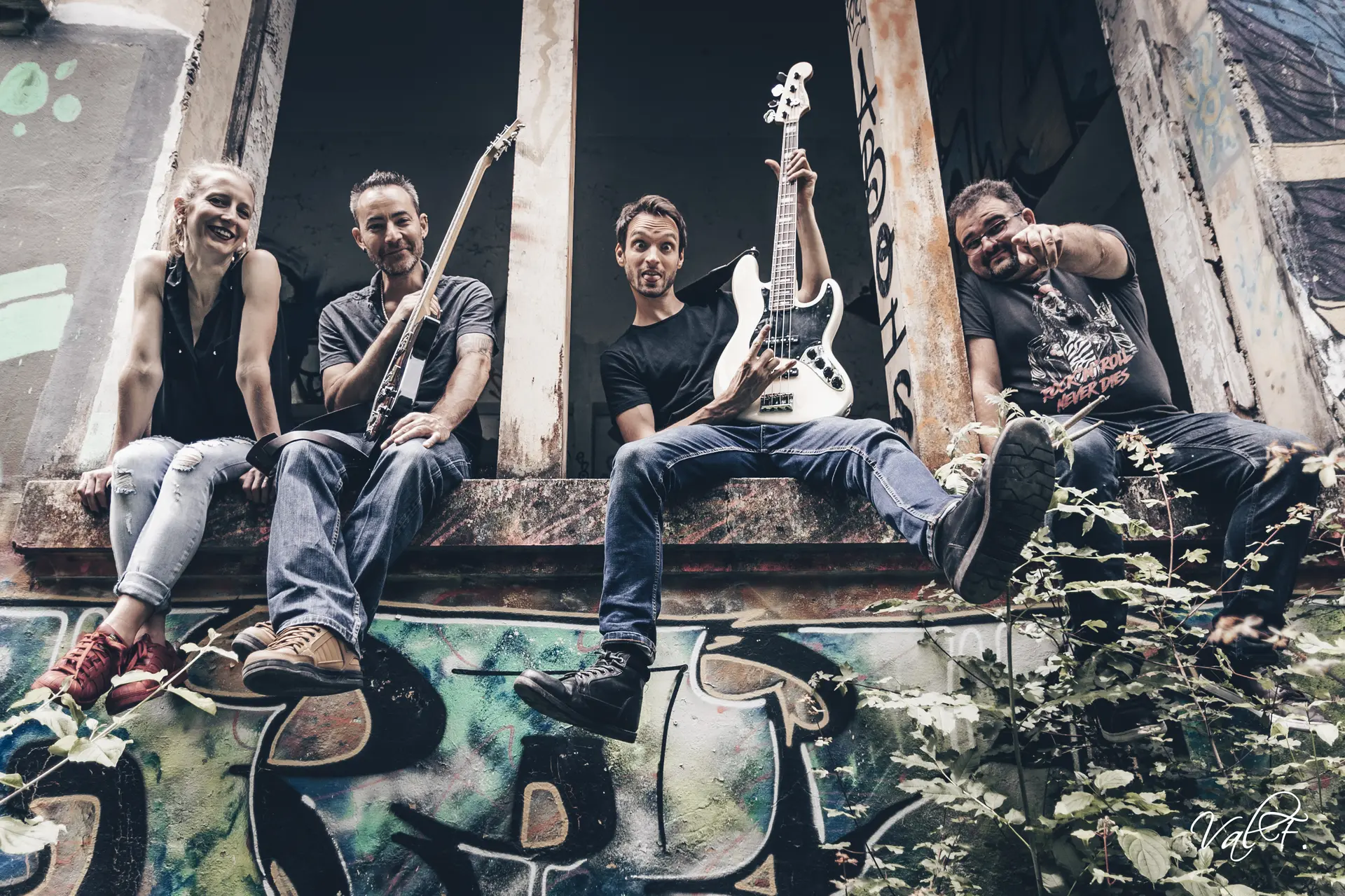 Concert fête de la musique - Red Balloons_Châtel