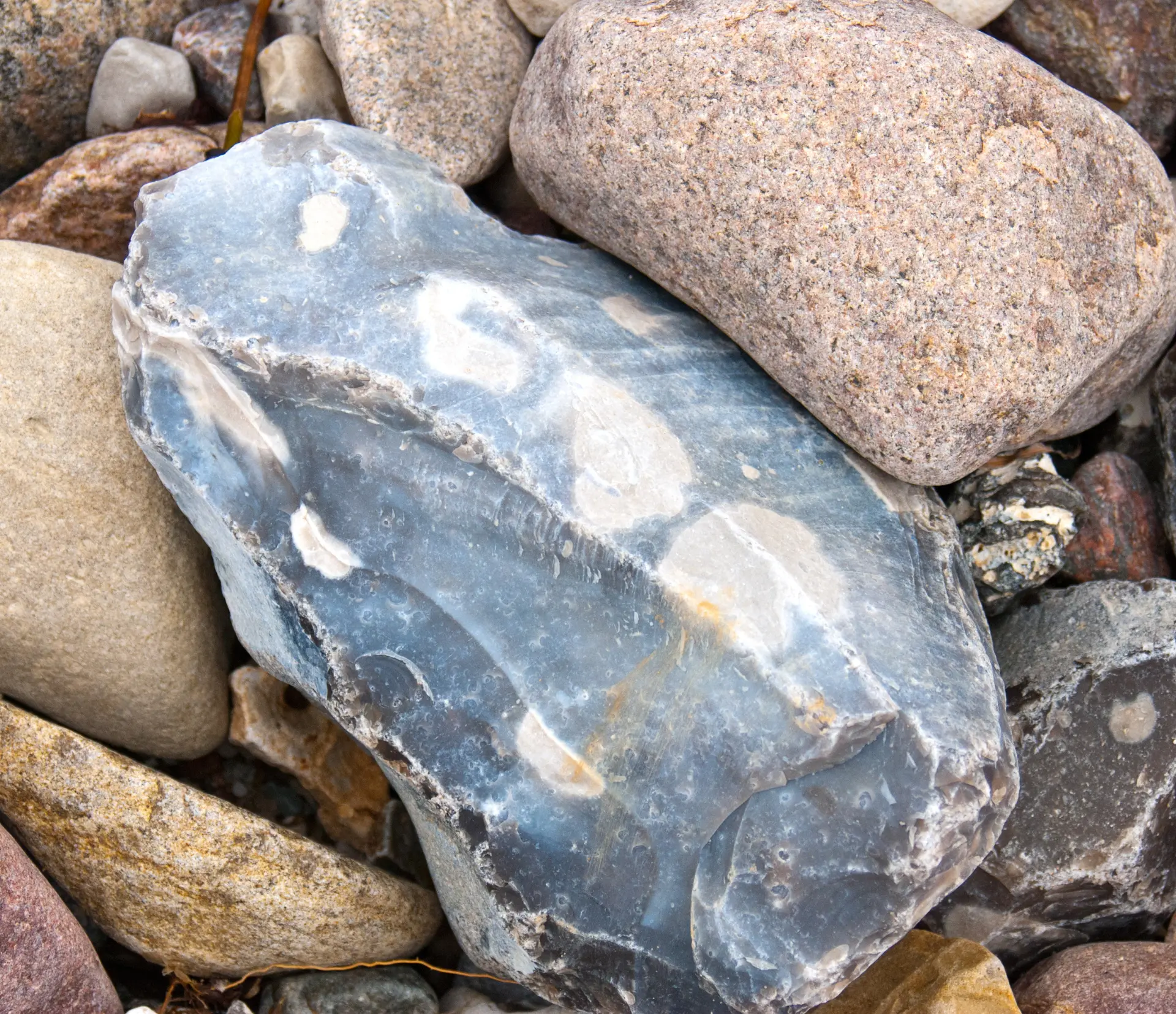 Démonstration de taille de silex_Cluses