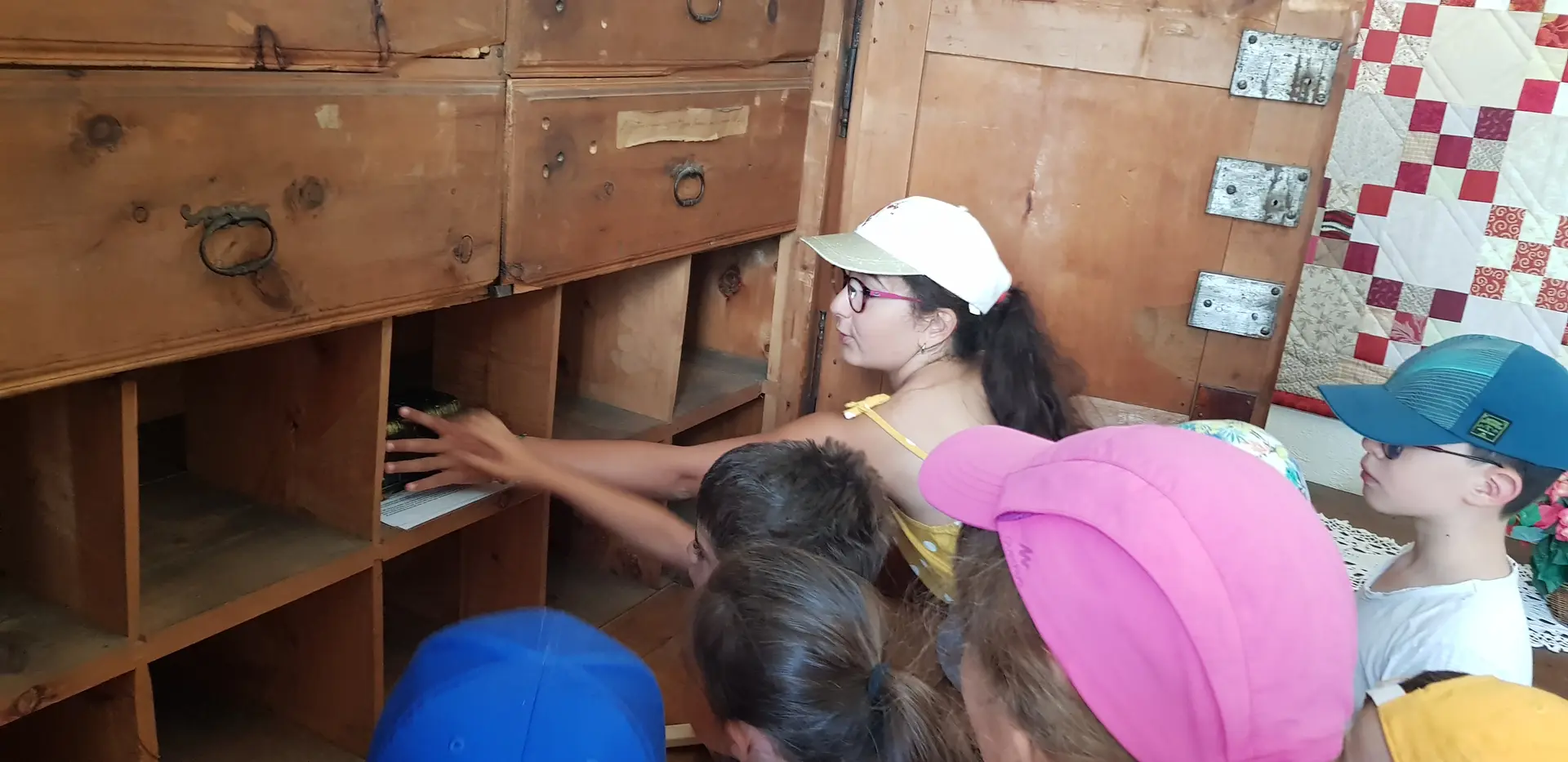 Enquête animée : L'armoire aux 8 serrures_Château-Ville-Vieille