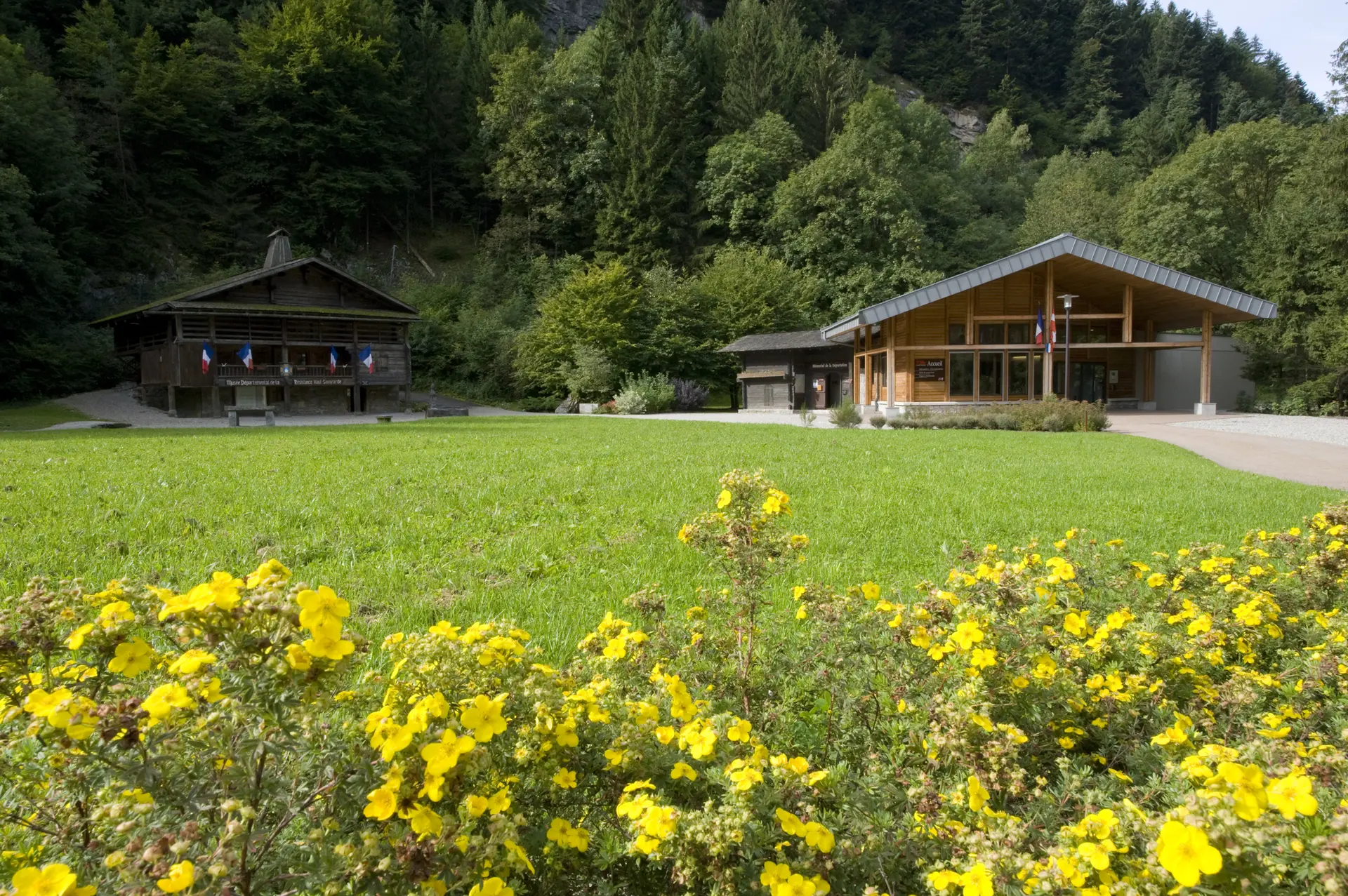 Musée de la Résistance, Mémorial de la déportation et bâtiment d'accueil