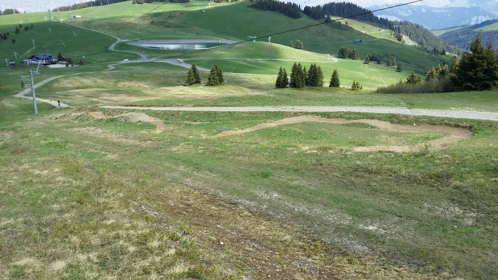 Piste DH VTT verte Pikachu