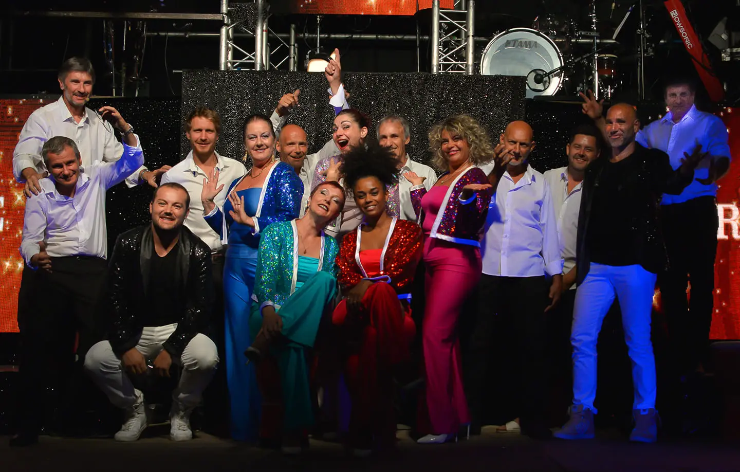 Photo des memebres de la compagnie Péricard