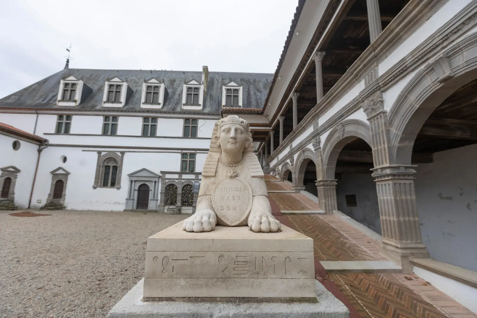 ournées européennes du Patrimoine - Visite thématique - La fabuleuse histoire d'un château devenu patrimoine_Saint-Étienne-le-Molard