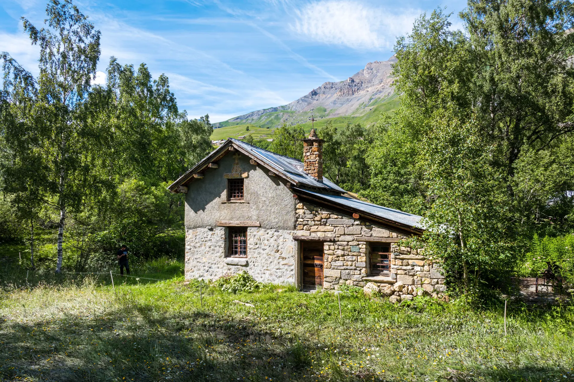 Le Moulin de Villar d'Arêne se trouve à quelques dizaines de mètres du lit de la Romanche