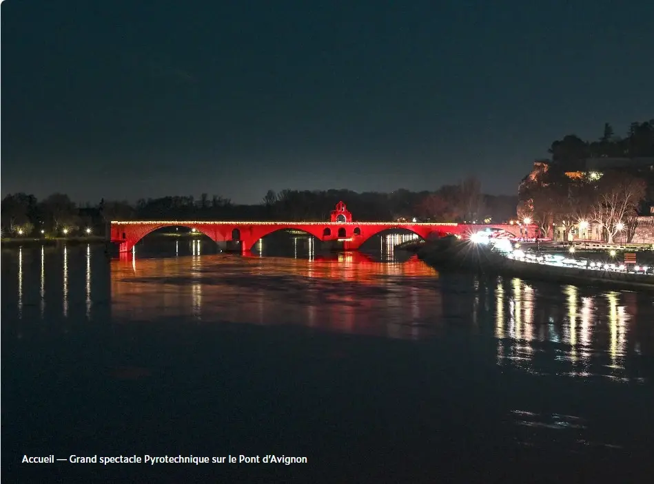 Grand spectacle pyrotechnique sur le Pont d’Avignon_Avignon