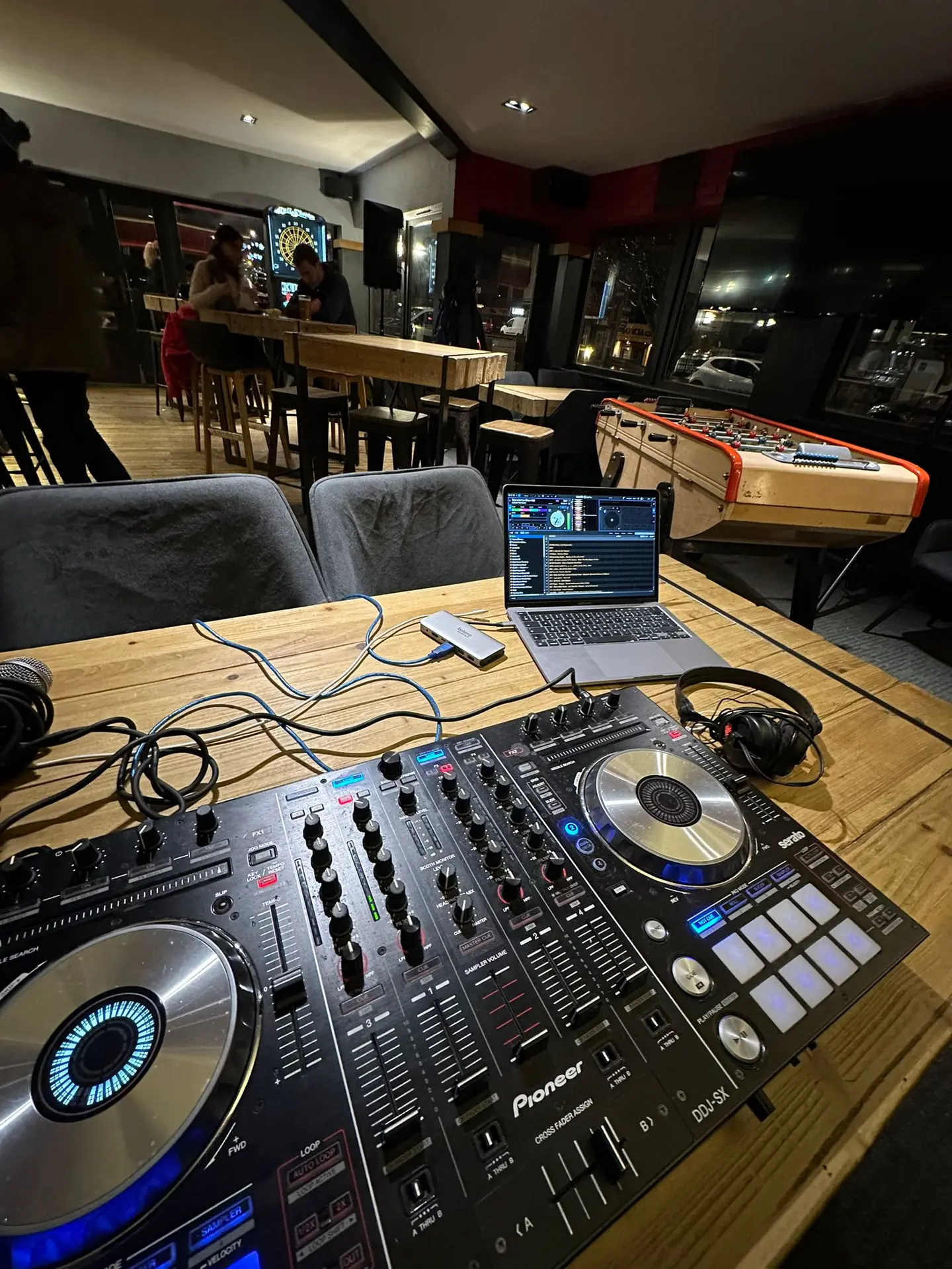 Soirée DJ au B4