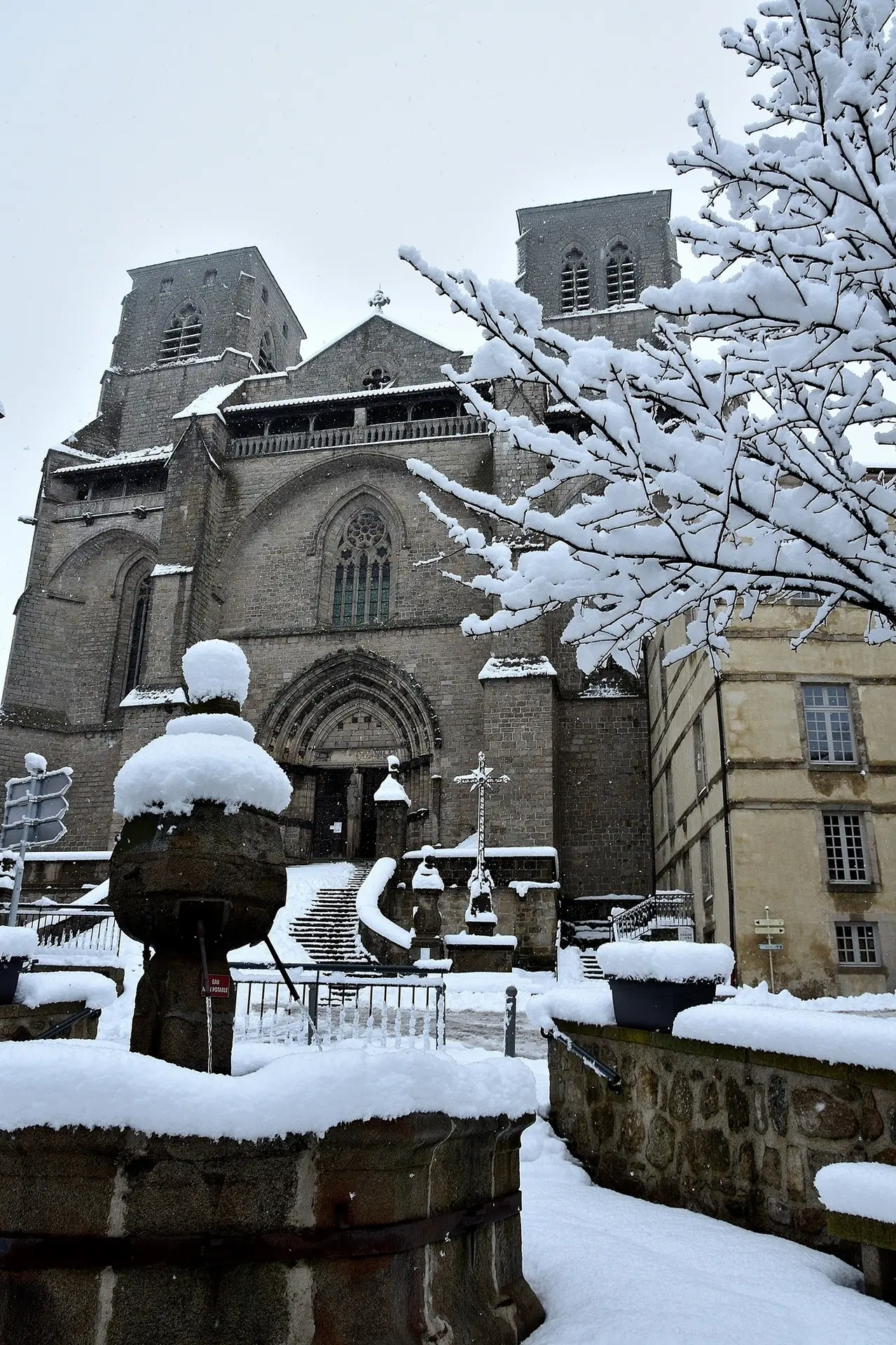 Visite Essentielle de L'Abbaye de la Chaise-Dieu_Abbaye de la Chaise-Dieu_2020