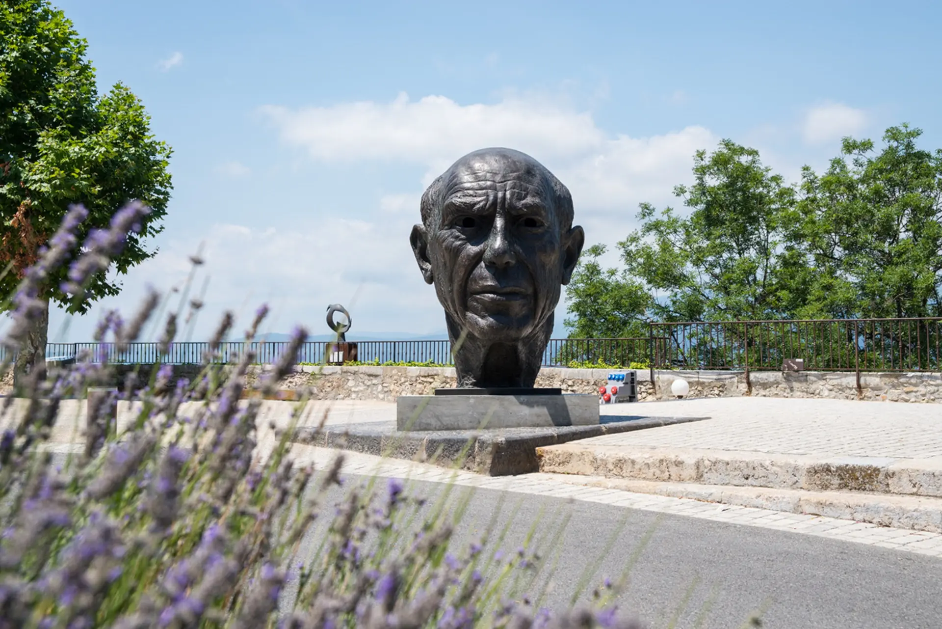 Sculture Picasso Gabriel Stërck Mougins Village