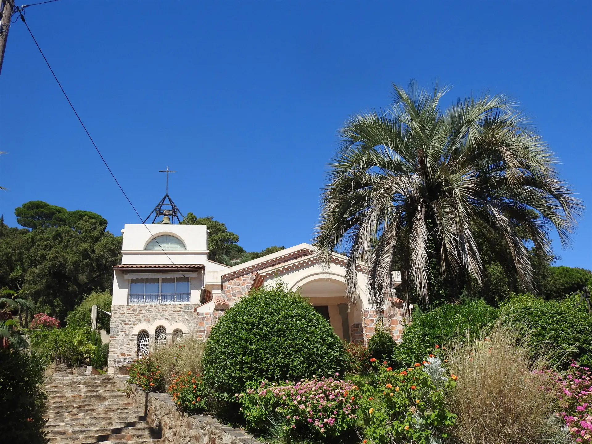 Eglise Sainte Thérèse de l'Enfant Jésus