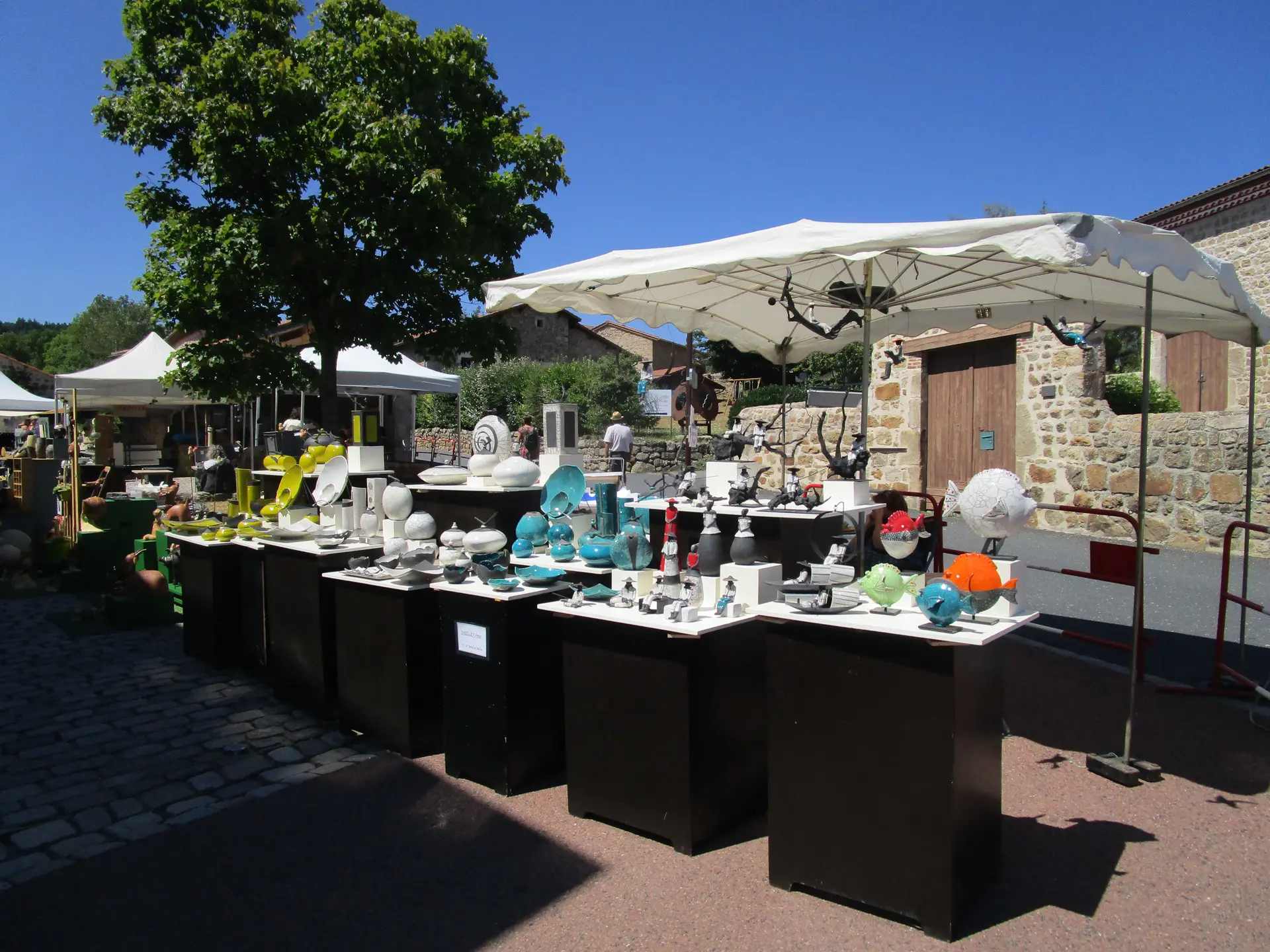 Biennale des Potiers à Marols (42560) - Association céladon