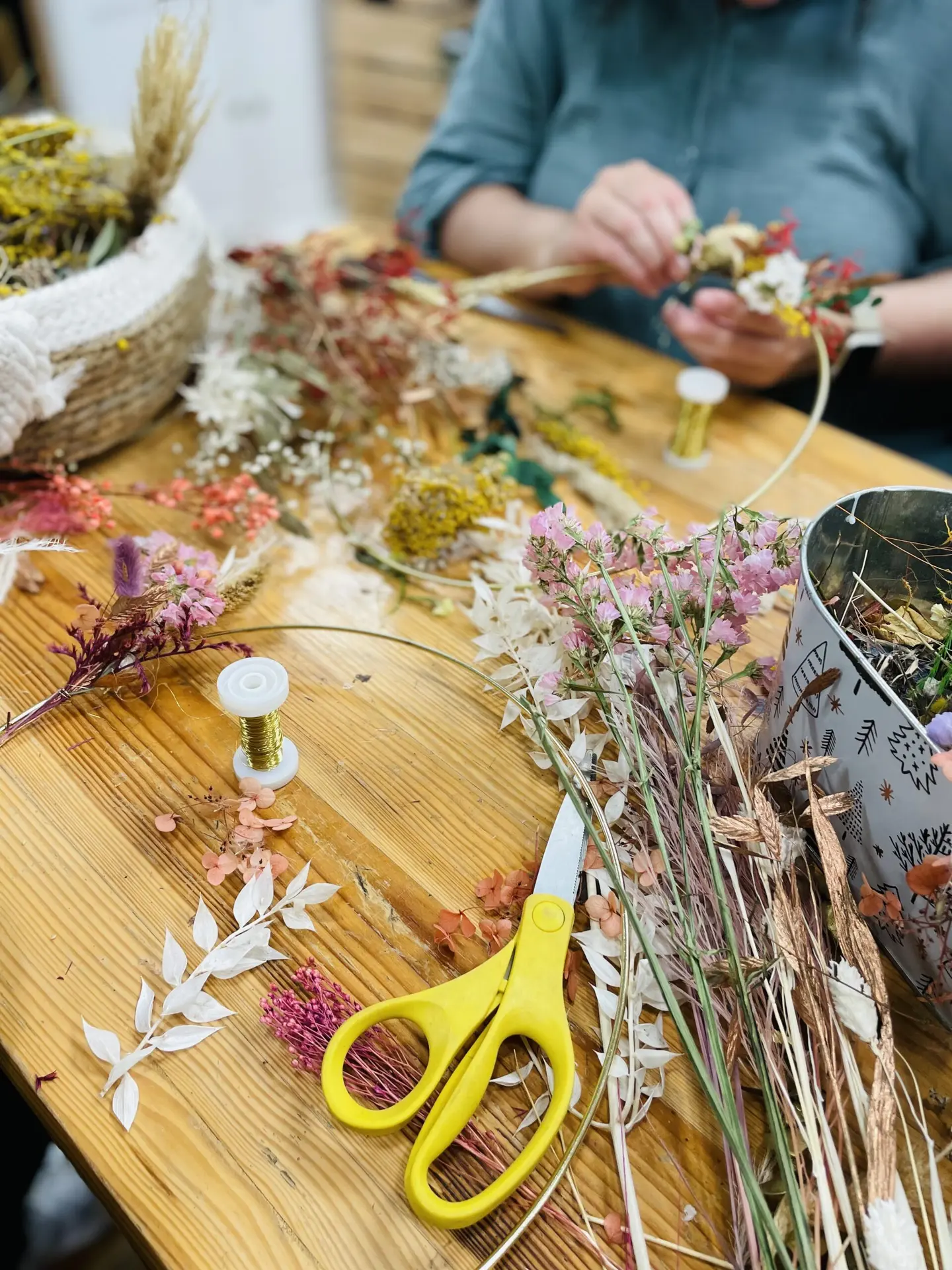 création en fleurs séchées