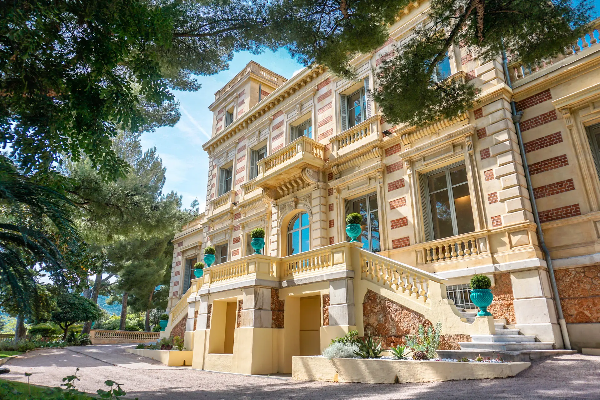 Château des Terrasses