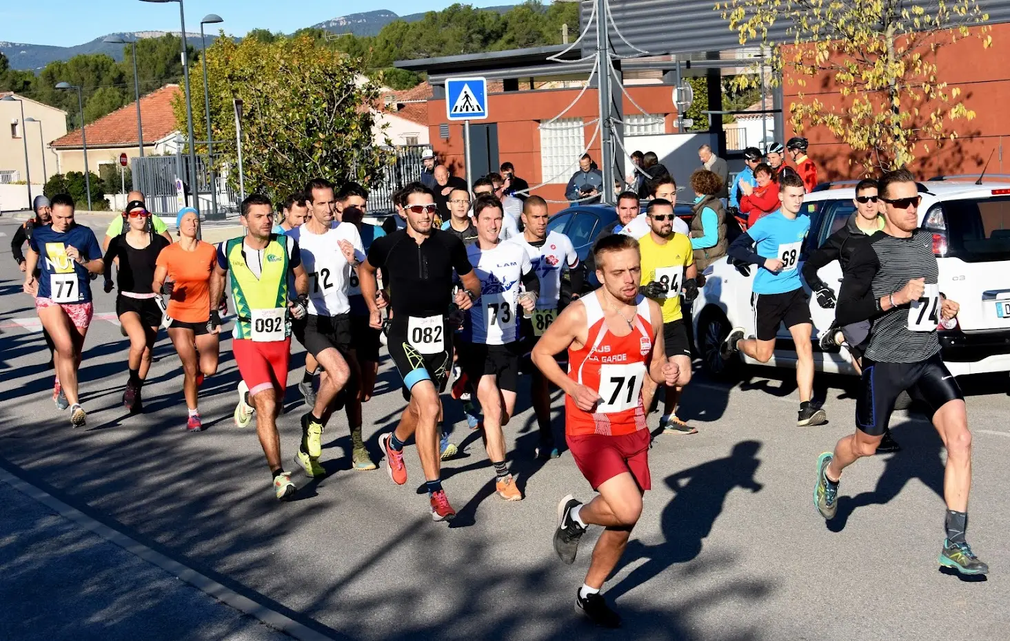 Les sports en Méditerranée Porte des Maures