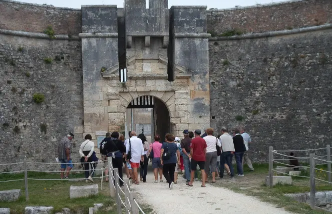 Portail d'entrée