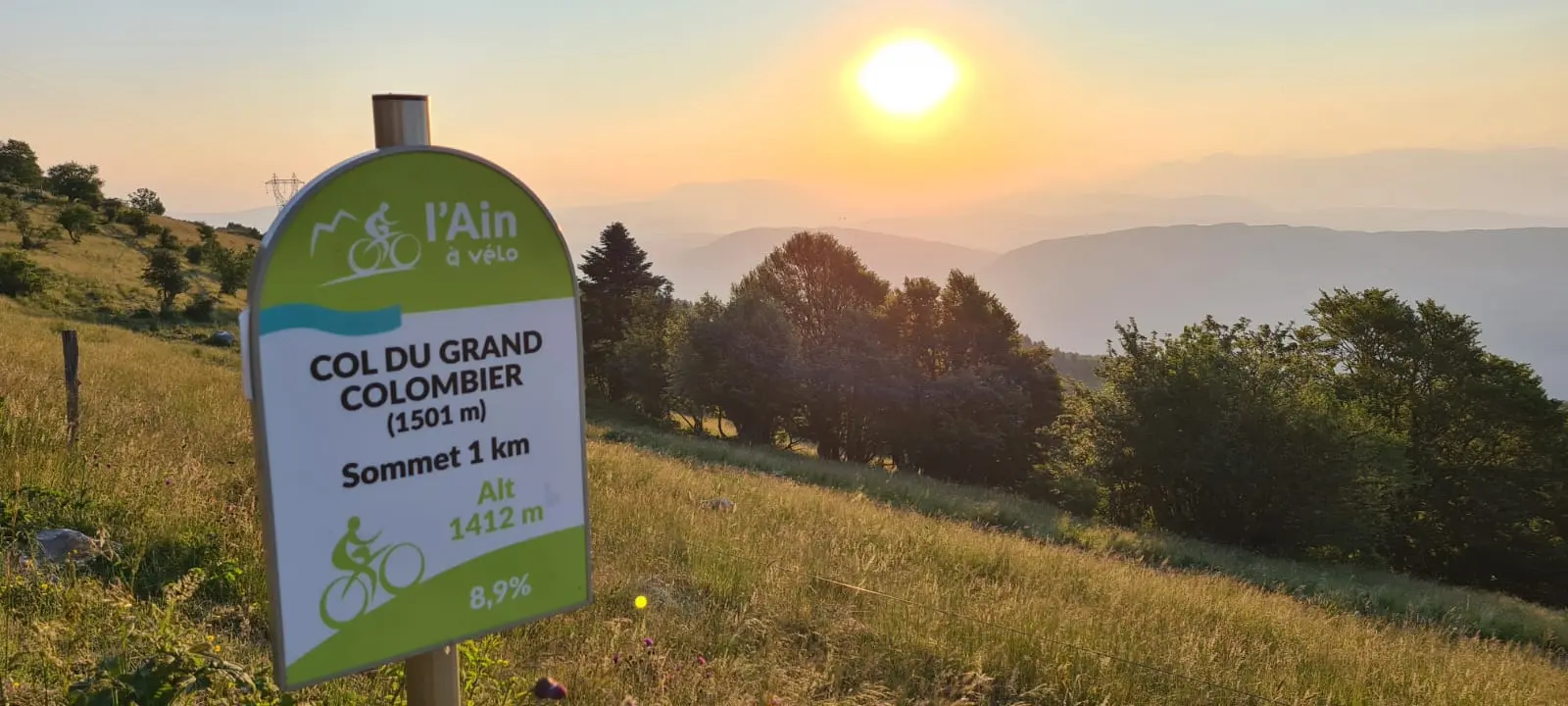 Vue à 1 km du sommet du col du Grand Colombier