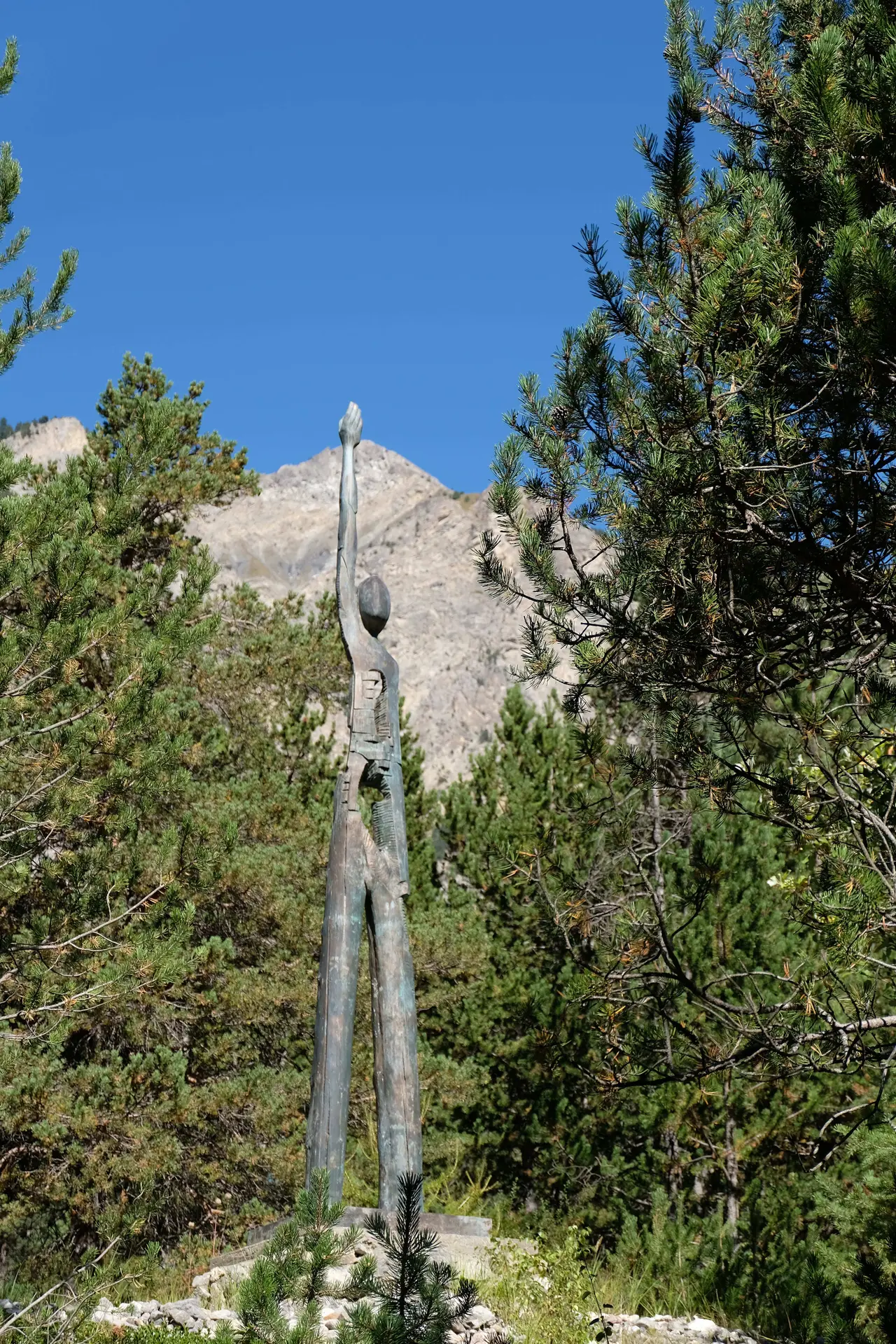 Chercheuse de lumière - Sculpture de Thierry Ollagnier