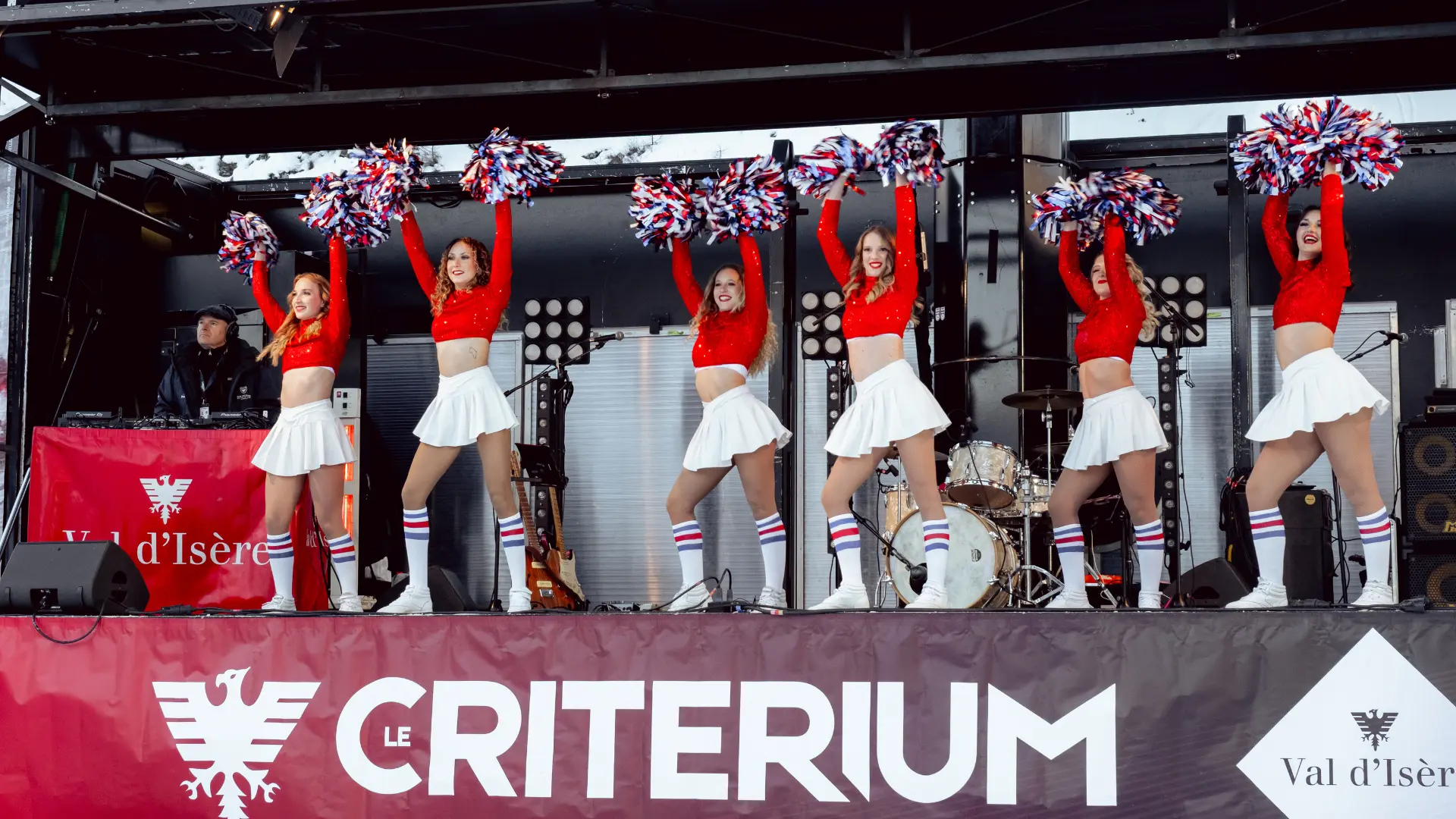 Pom pom girls lors de la coupe du monde de ski alpin Hommes (70ème Critérium)