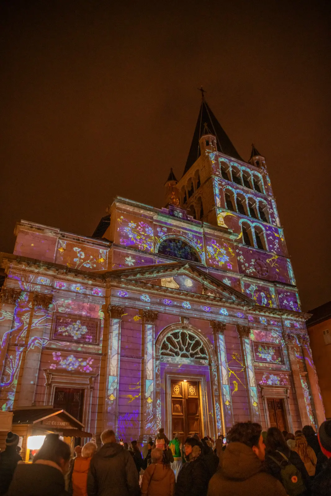 Projection place Notre-Dame