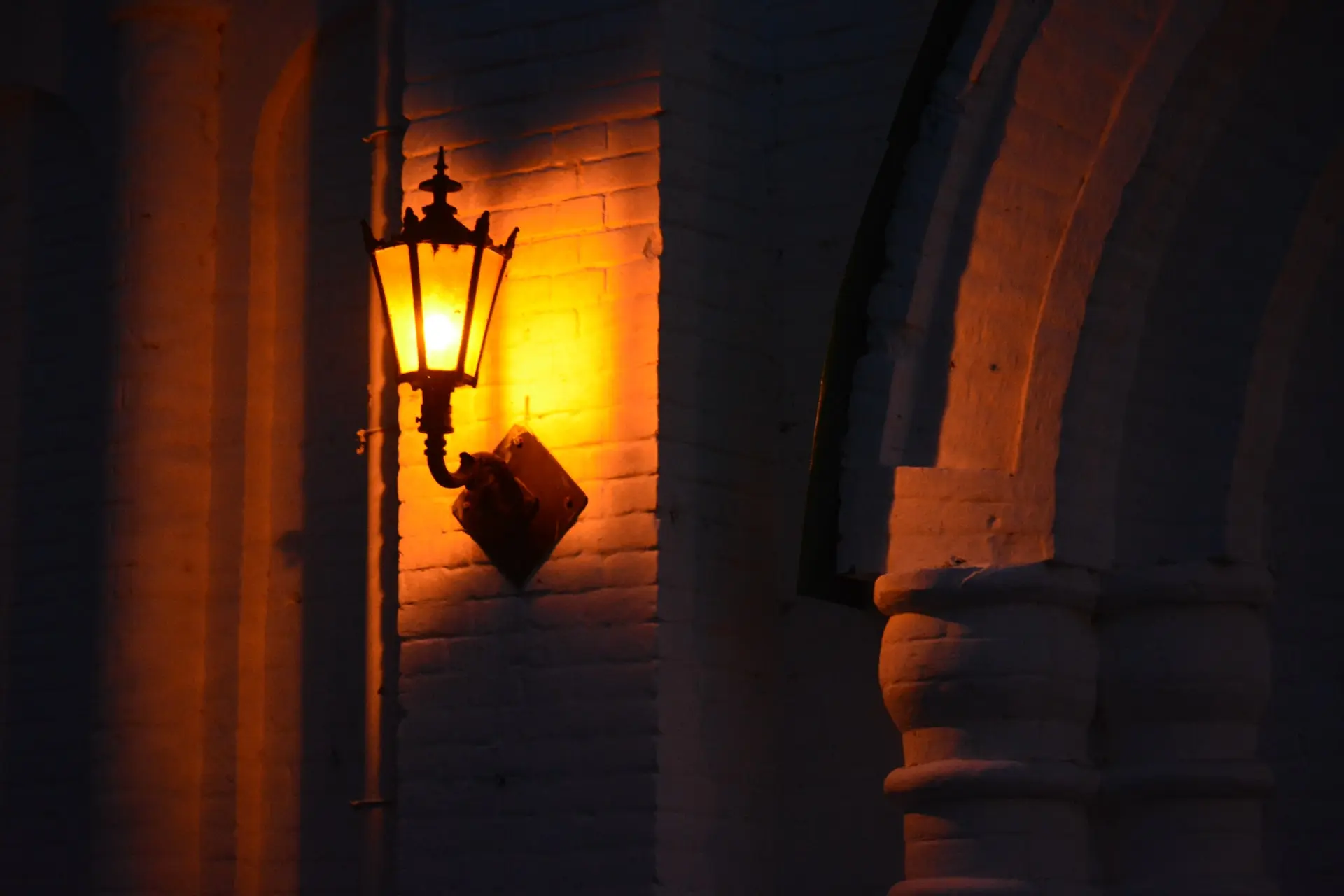 visite nocturne à l'abbaye d'Ambronay