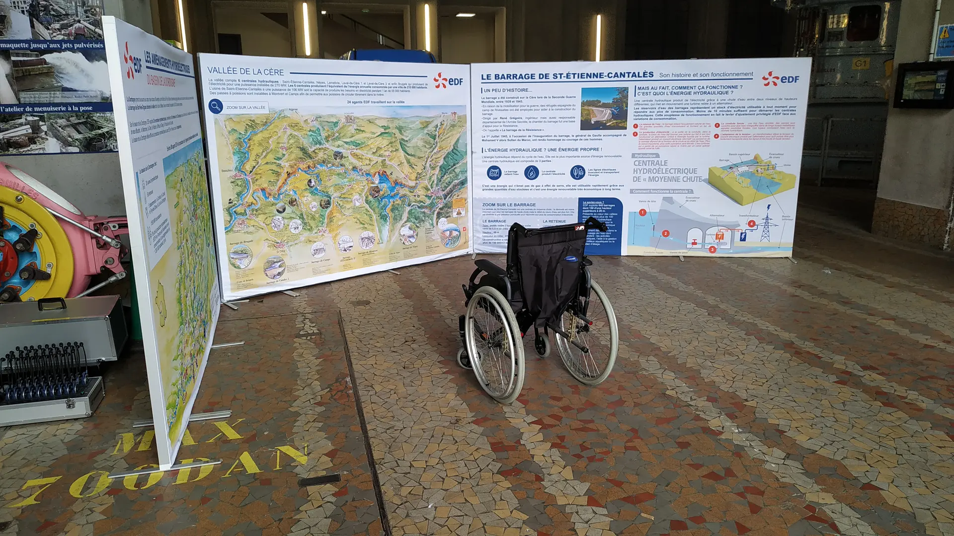 Panneaux informatifs