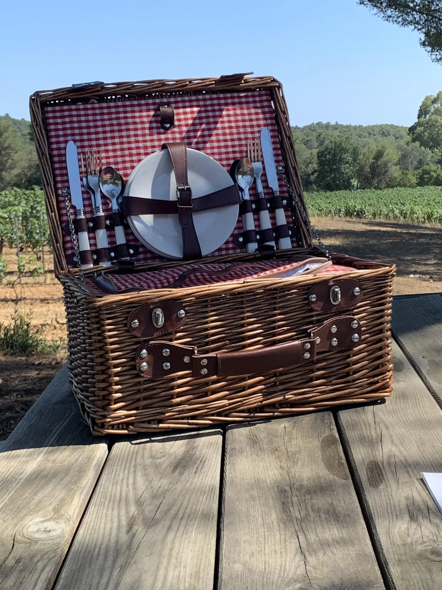 Pique-nique aux saveurs du soleil et des saisons à Figuière à La Londe-les-Maures