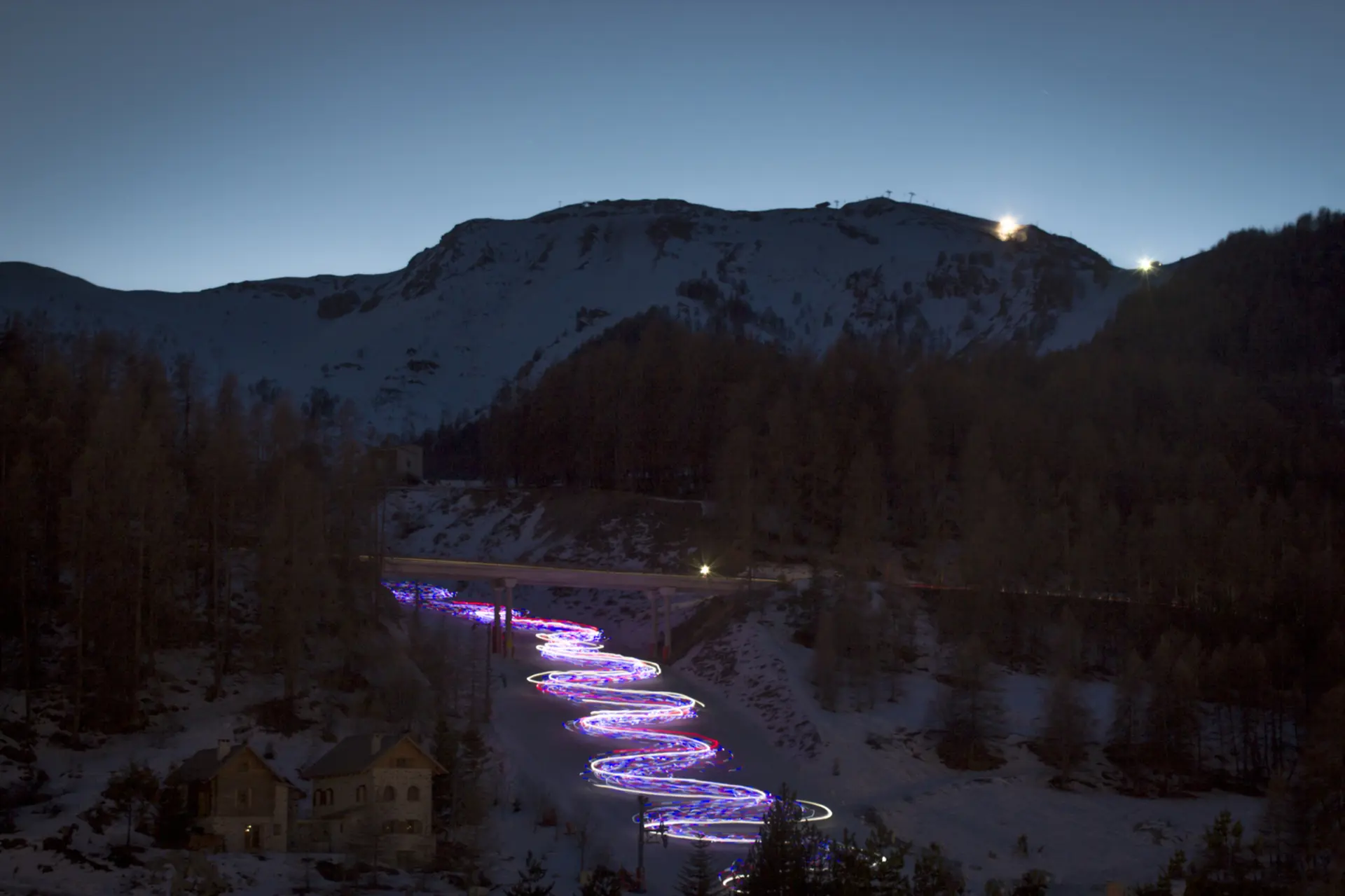 Auron Ski Party