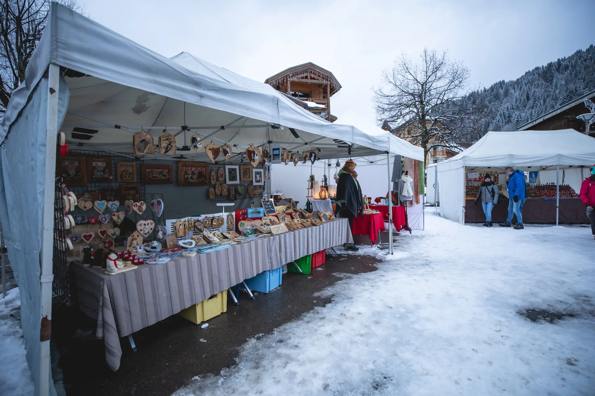 Marché artisanal - Artisans de Haute Savoie_Les Gets