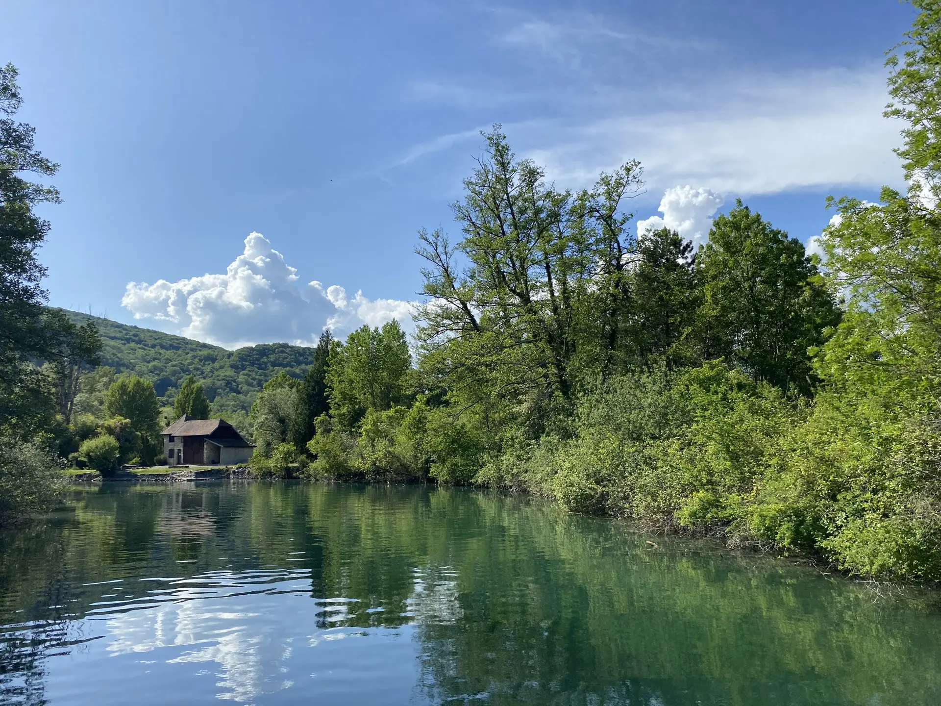 Navigation sur le Canal de Savières