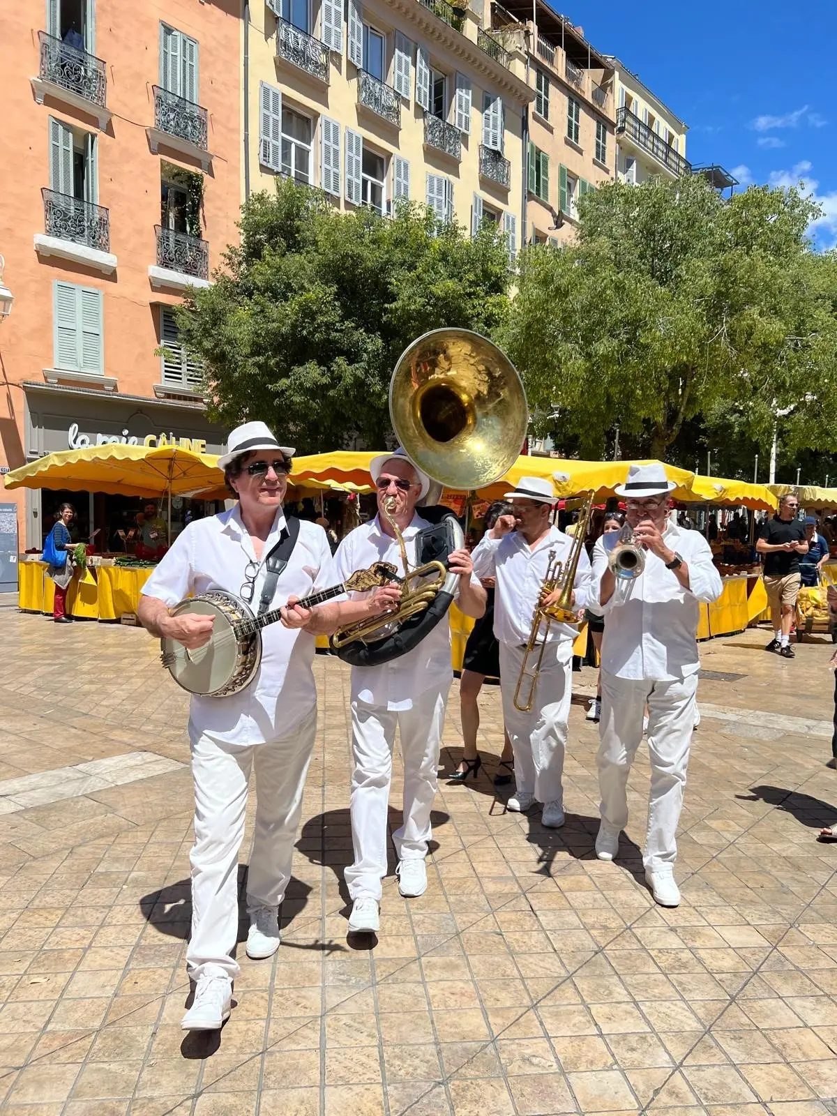 Samedis en fete_fanfare-DR VAD_thumbnail_2.1