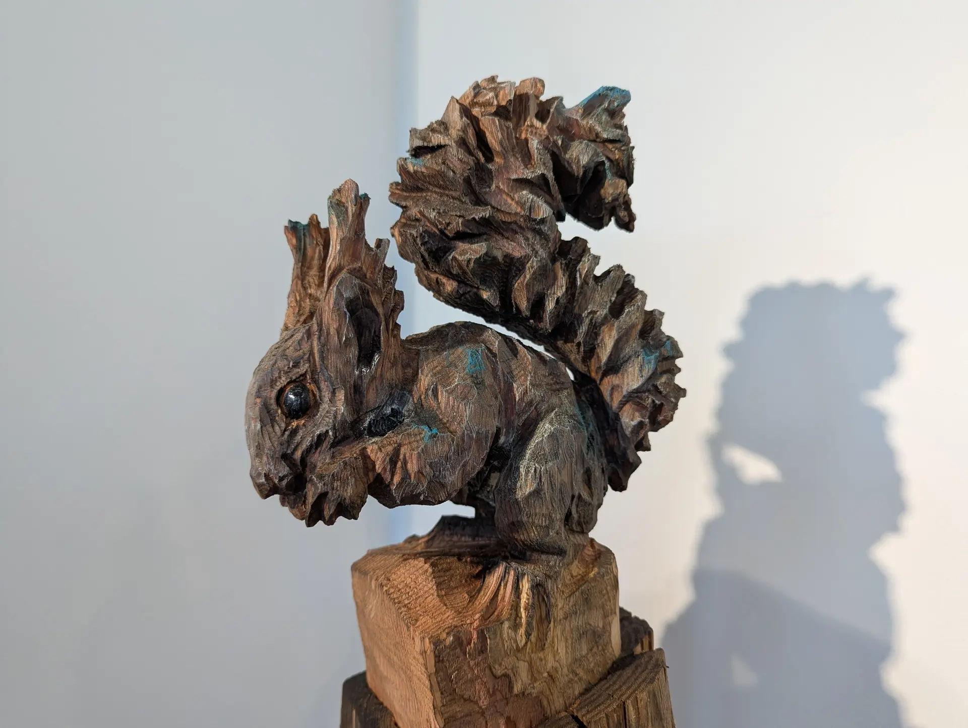 Sculpture d'un écureuil dans le cadre de l'exposition monumentale Sylvain Dautremay : « Je rêve juste de liberté » à Gassin