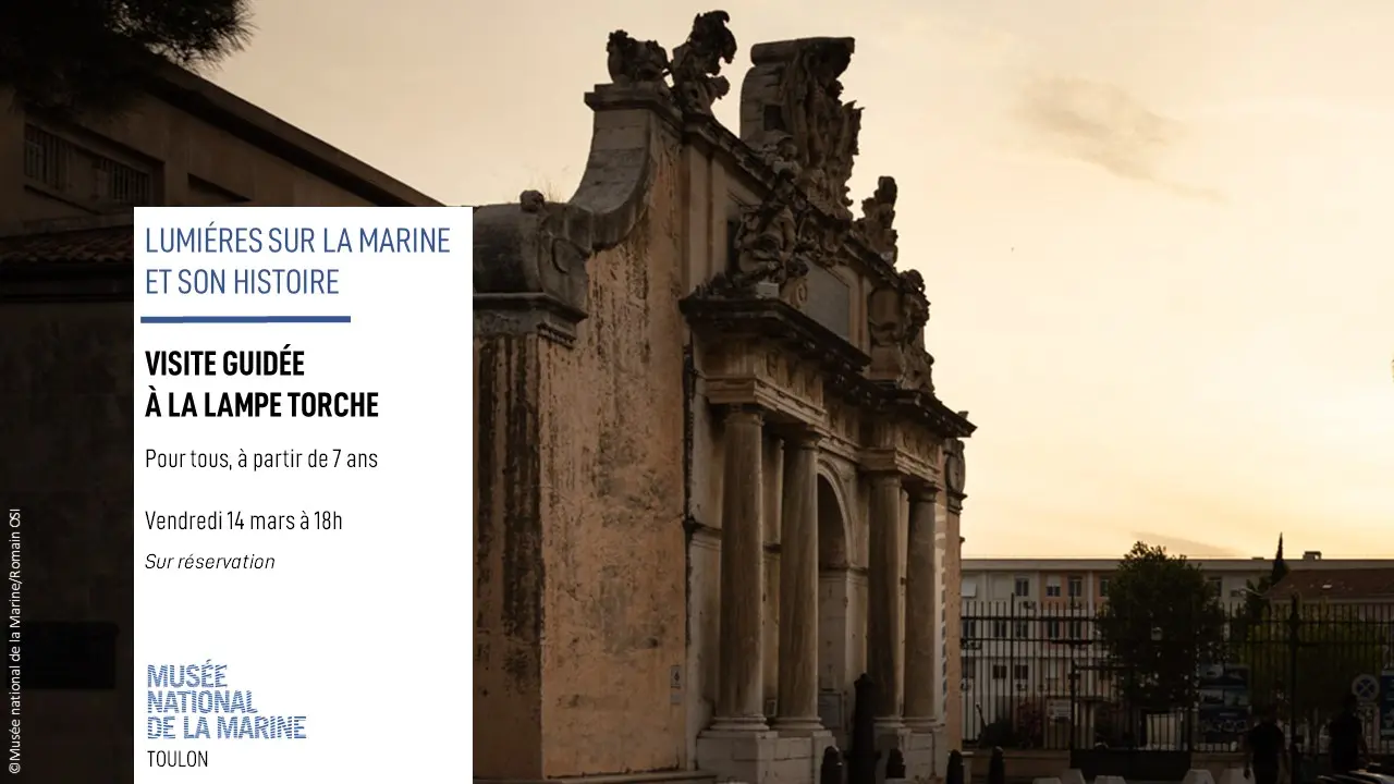 Visite guidée à la lampe torche ©Musée national de la Marine-Romain OSI