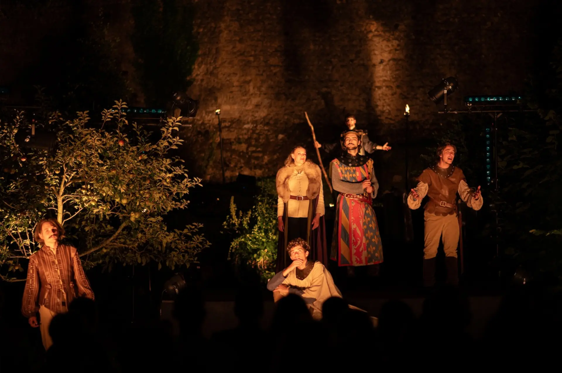 Galaad, La Dernière Prophétie de Merlin - son et lumière théâtral_Habère-Poche