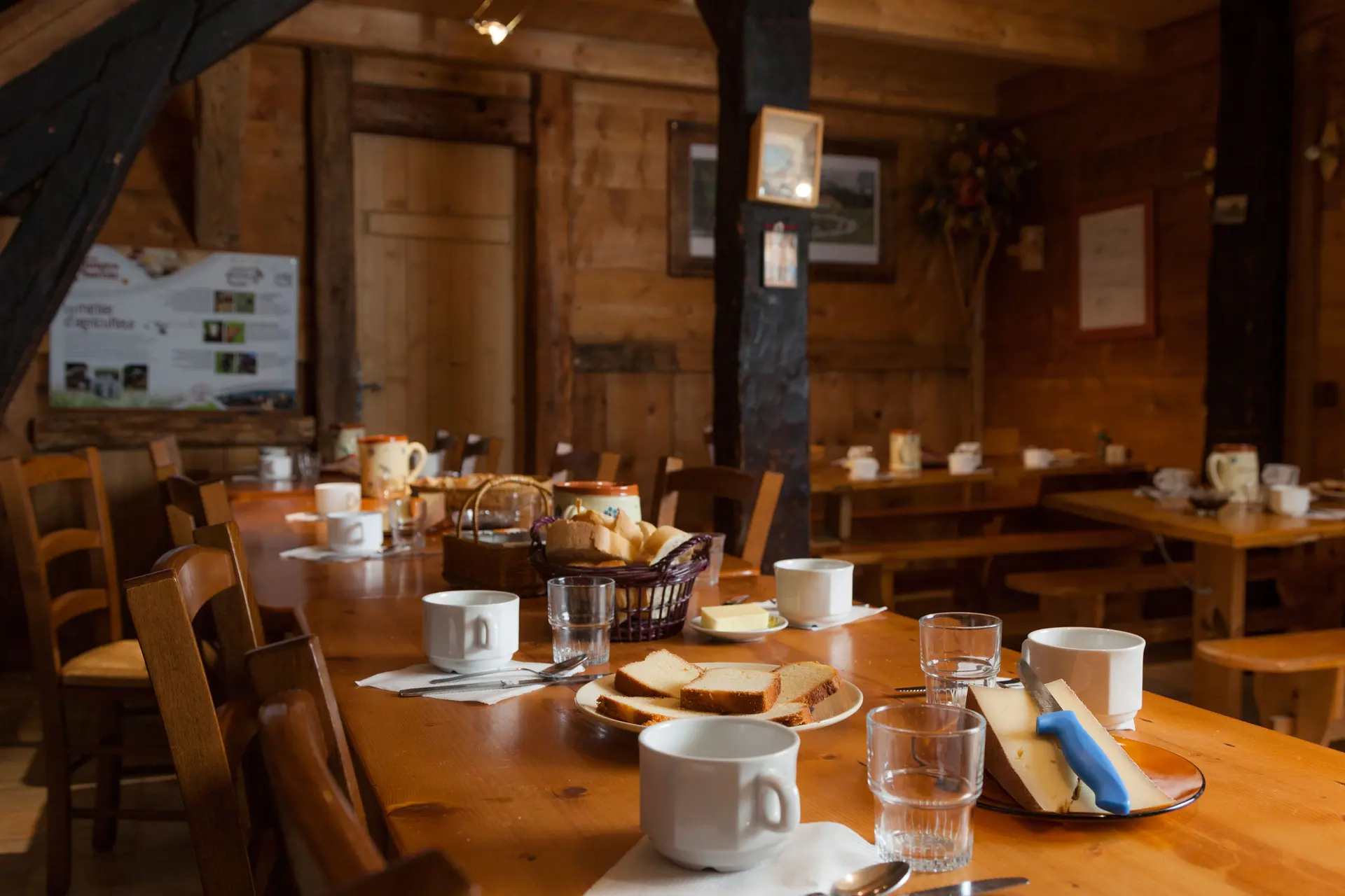 Goûter à l'alpage de Barbossine