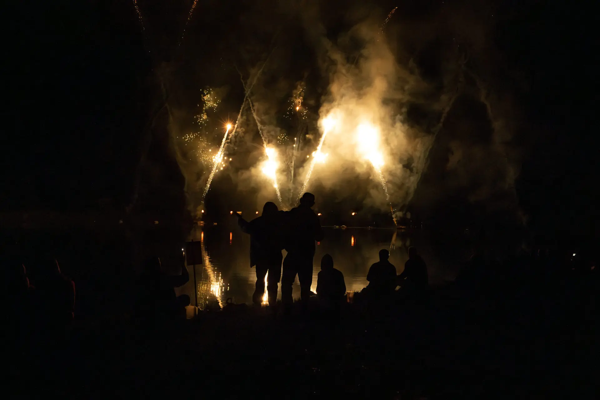 Feu d'artifice à la fête du lac de Montriond