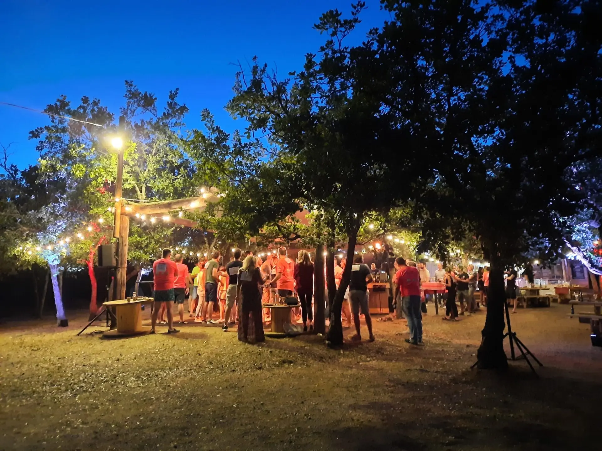 Soirée guinguette à Saint-Cassien Aventures