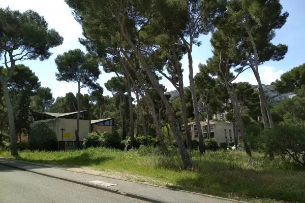 Balade guidée dans l'étonnant Parc du Roy d'Espagne