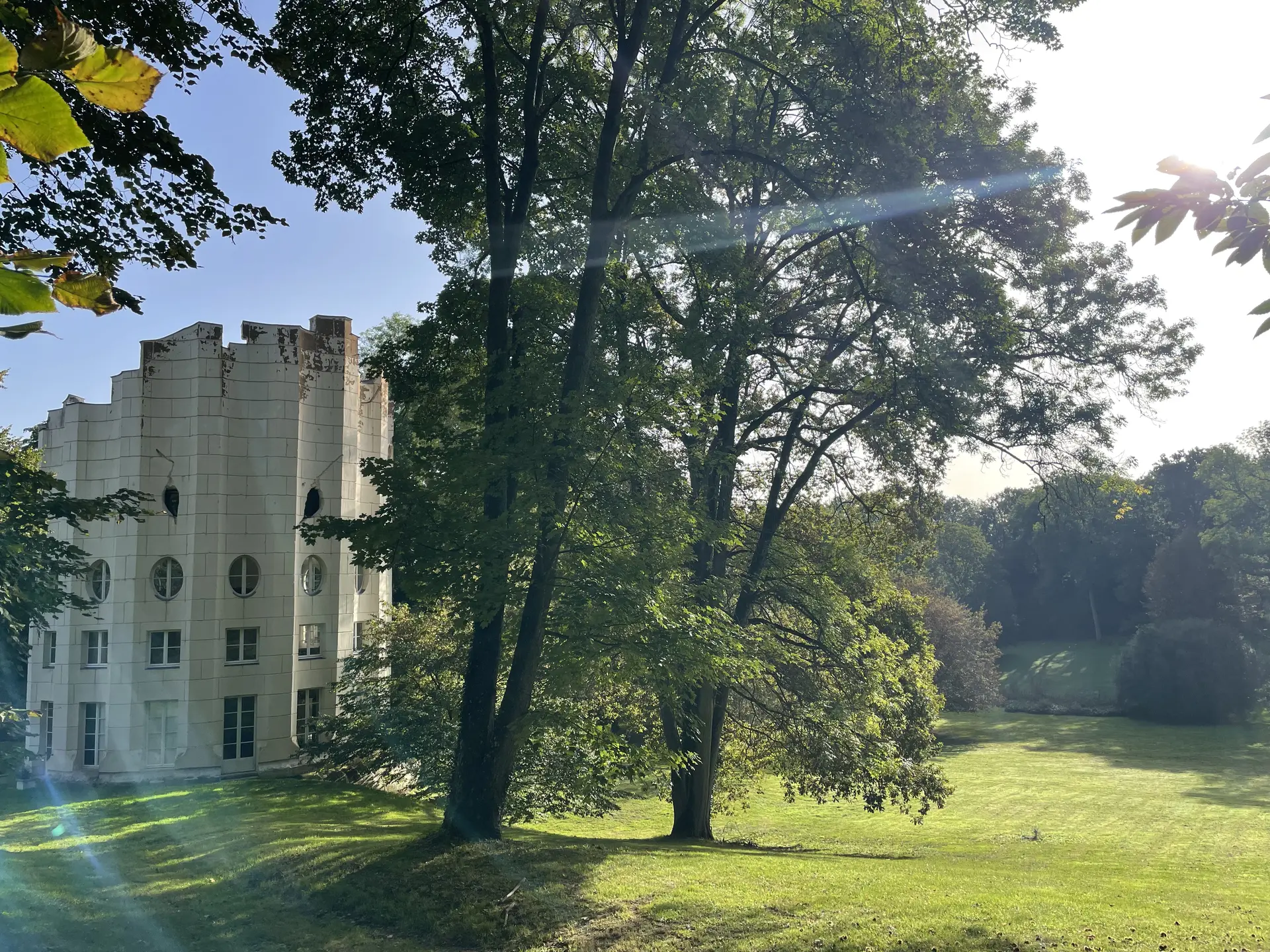 Séance de yoga au désert de Retz_Chambourcy