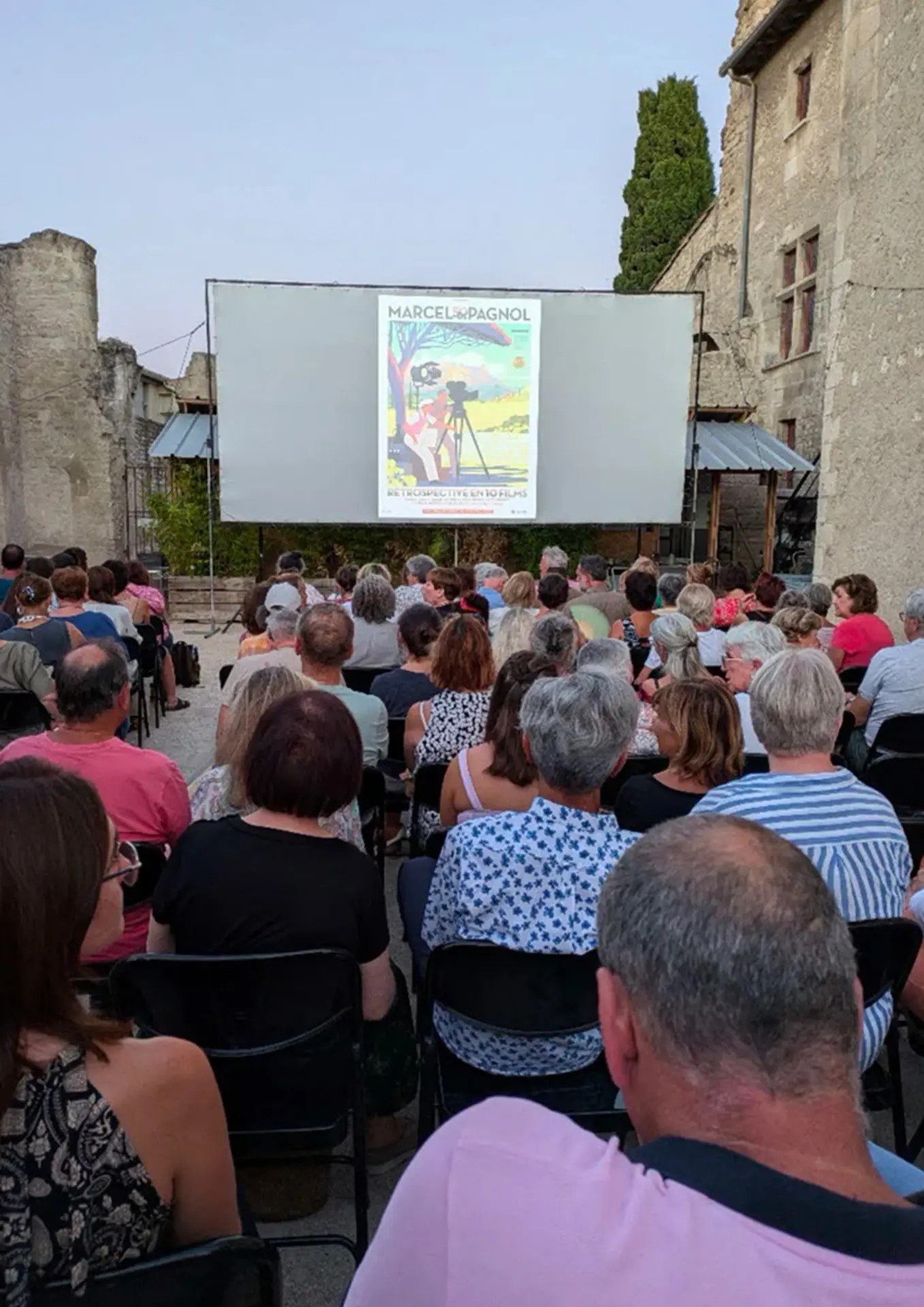 Séance ciné plein air a Hotel de Sade