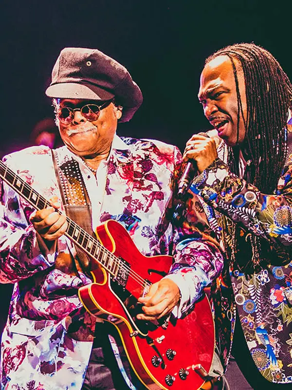 Earth, Wind & Fire Experience by Al McKay