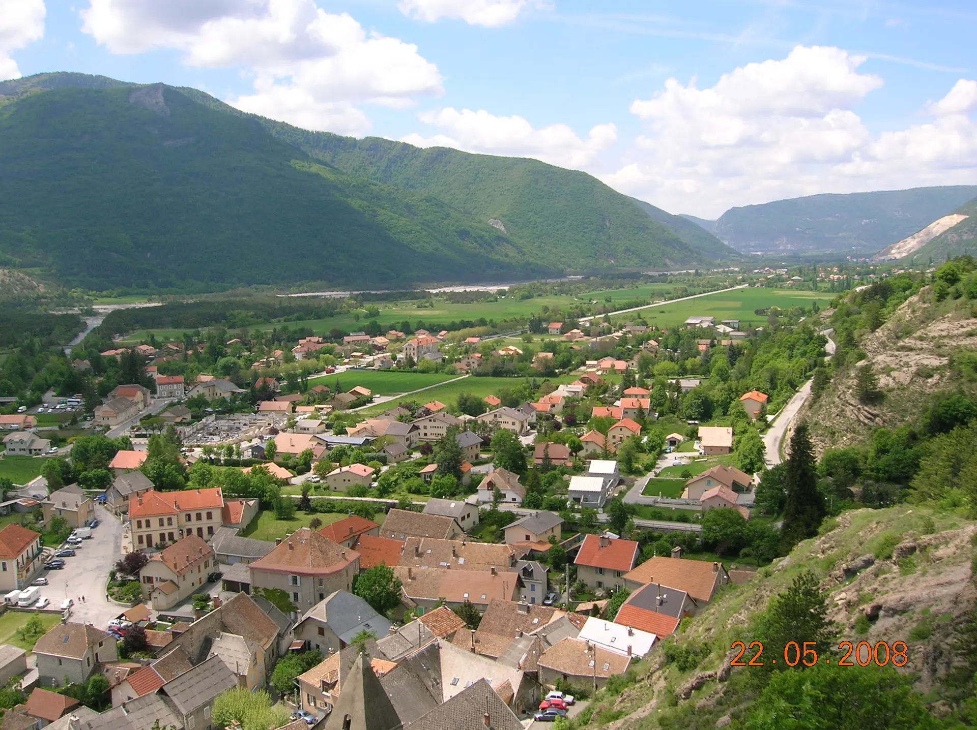 Village de la Roche-des-Arnauds