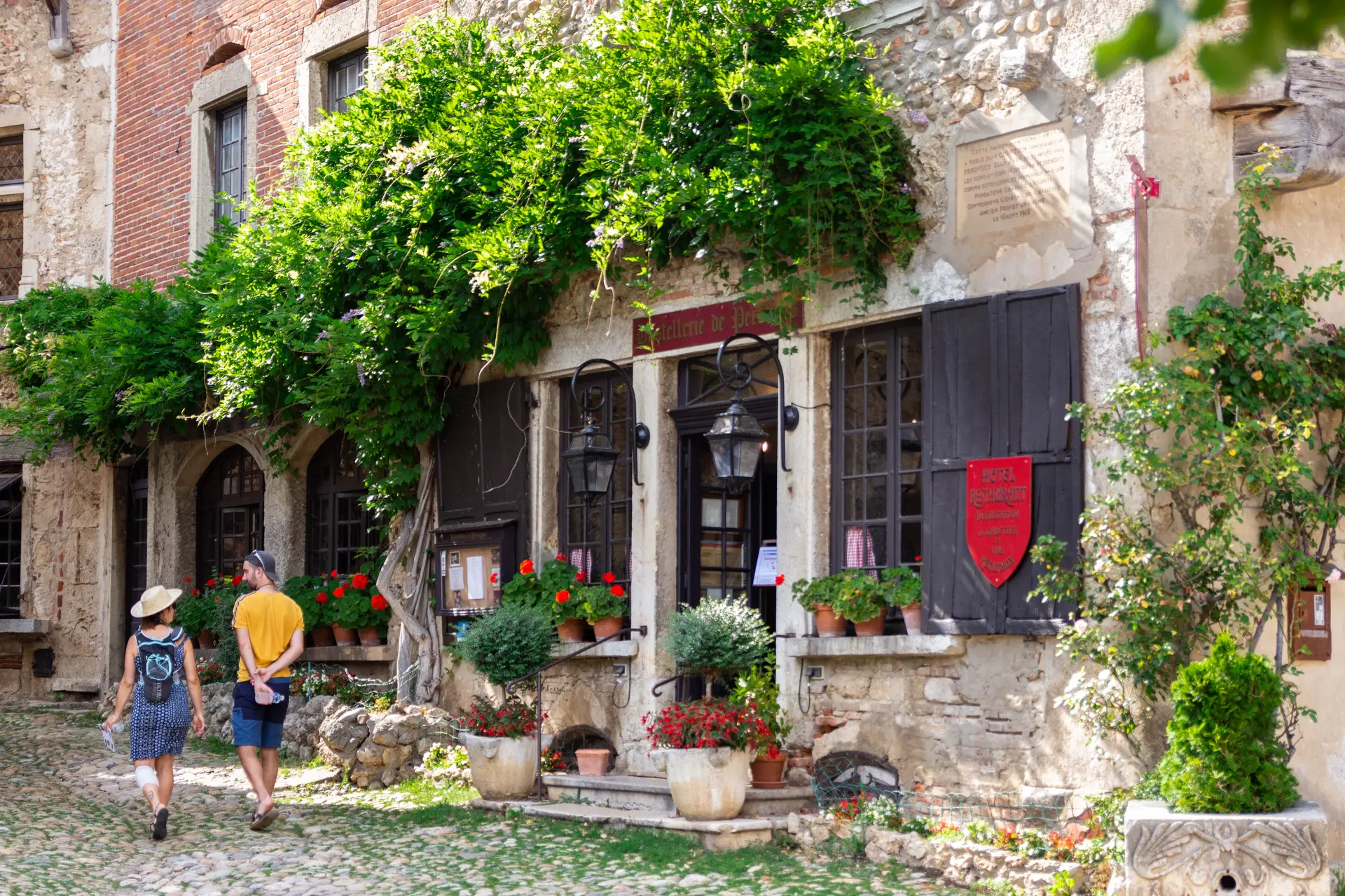 Visite guidée de la cité médiévale de Pérouges